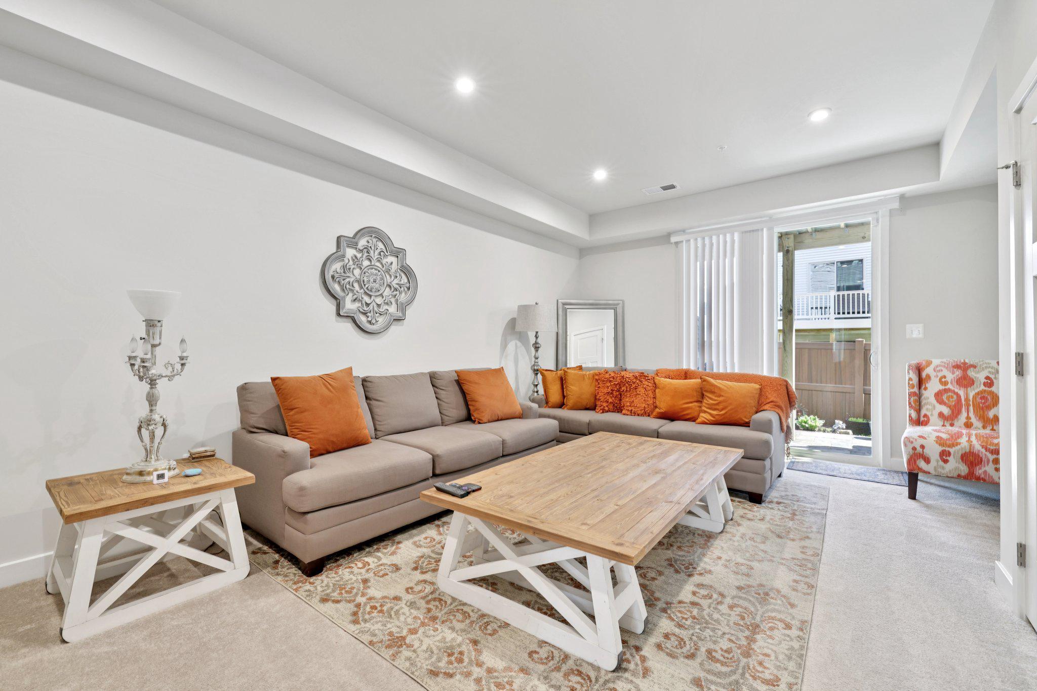 CEDAR HILL - Residential