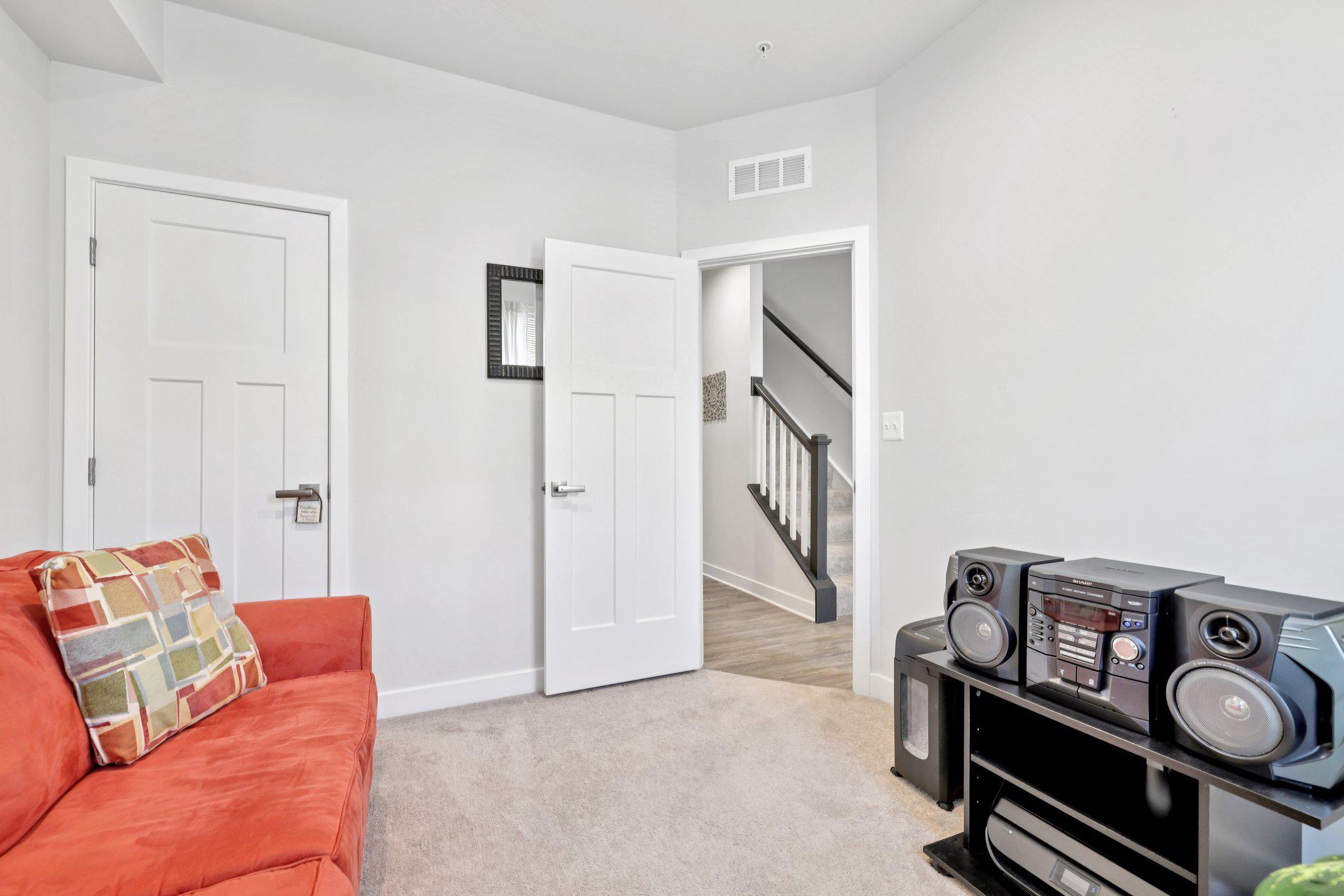 CEDAR HILL - Residential