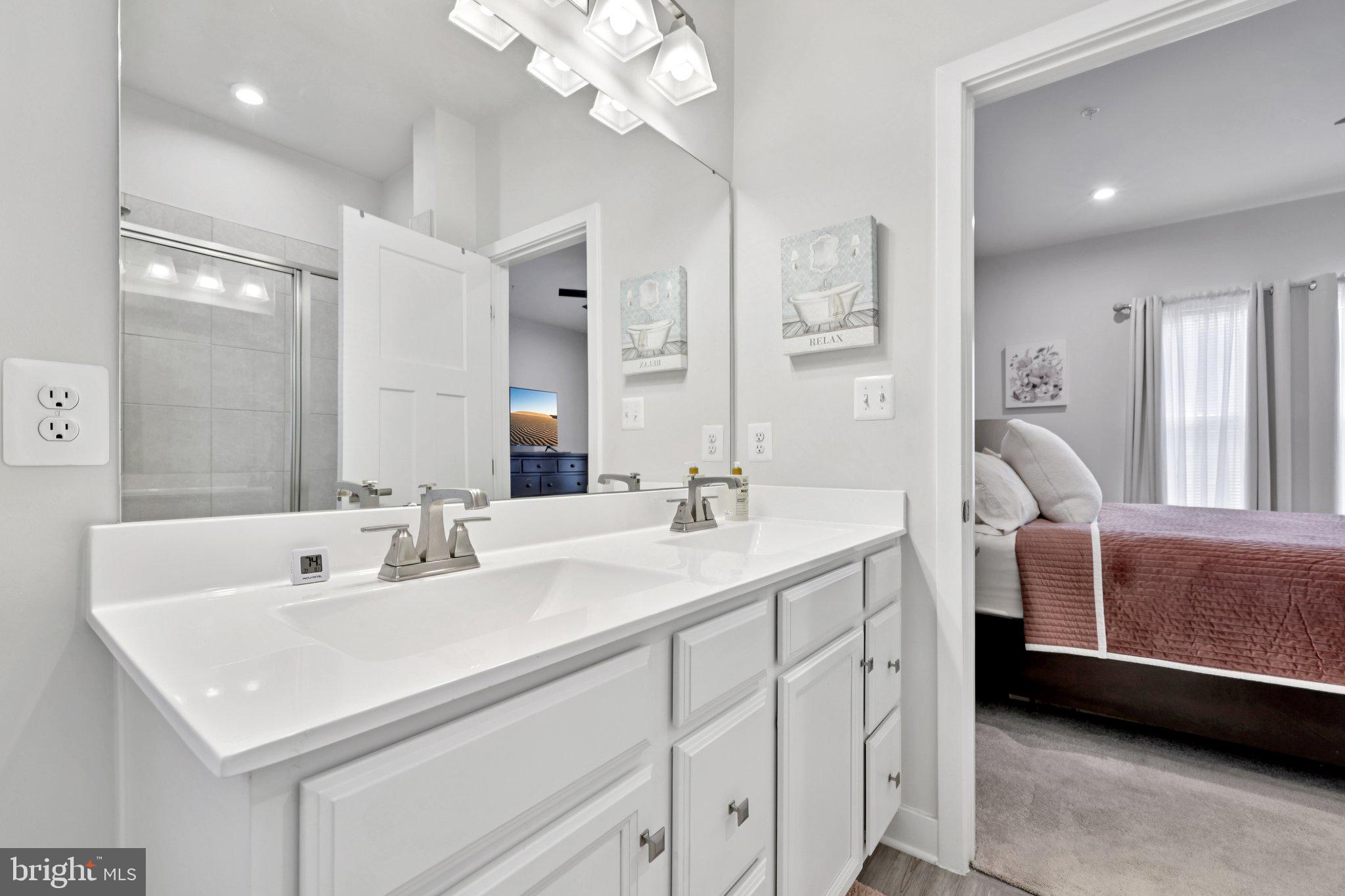 CEDAR HILL - Residential