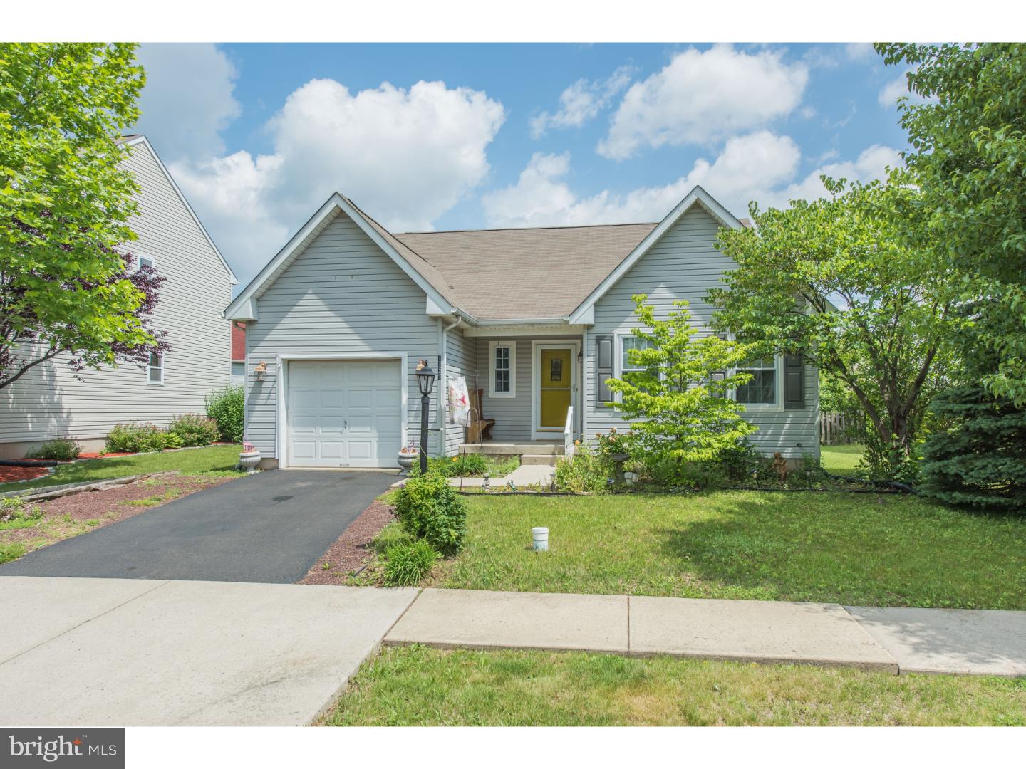 RICHLAND CT - Residential