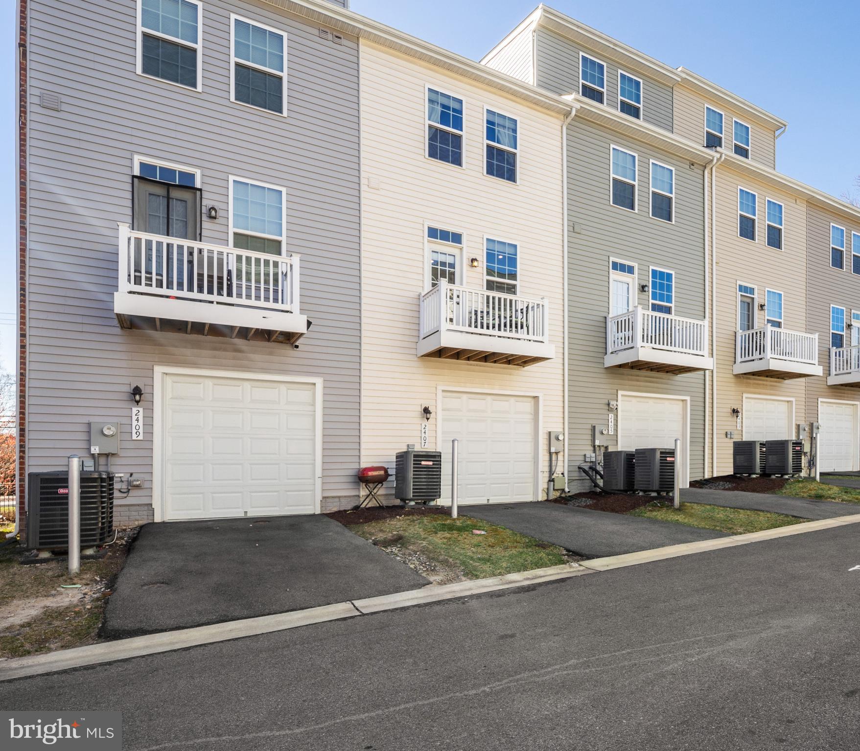 AVONDALE - Residential