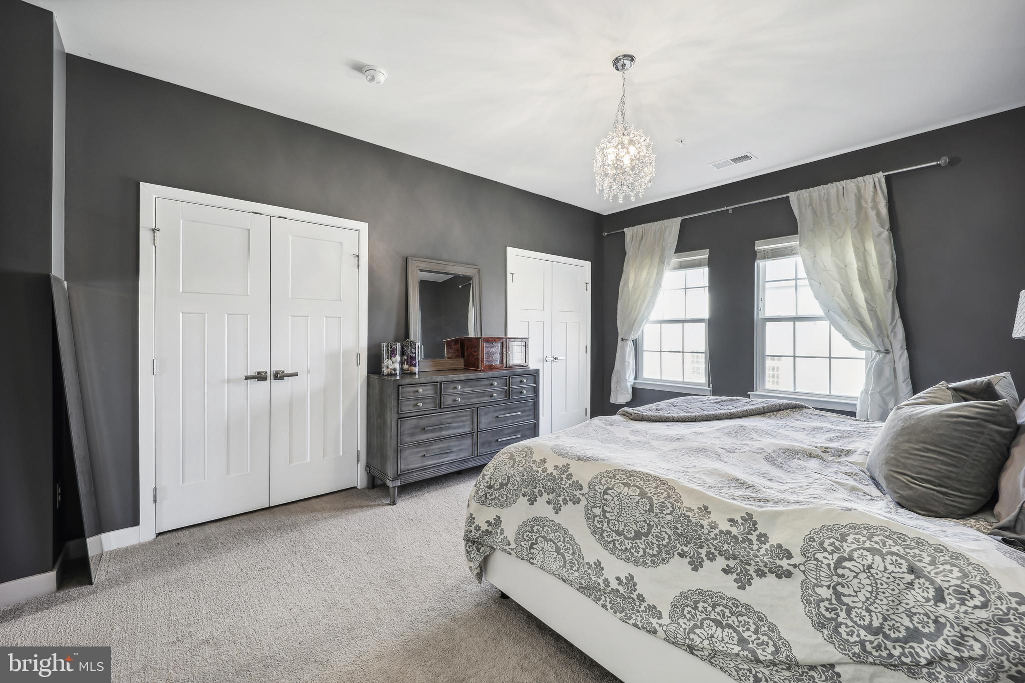 AVONDALE - Residential