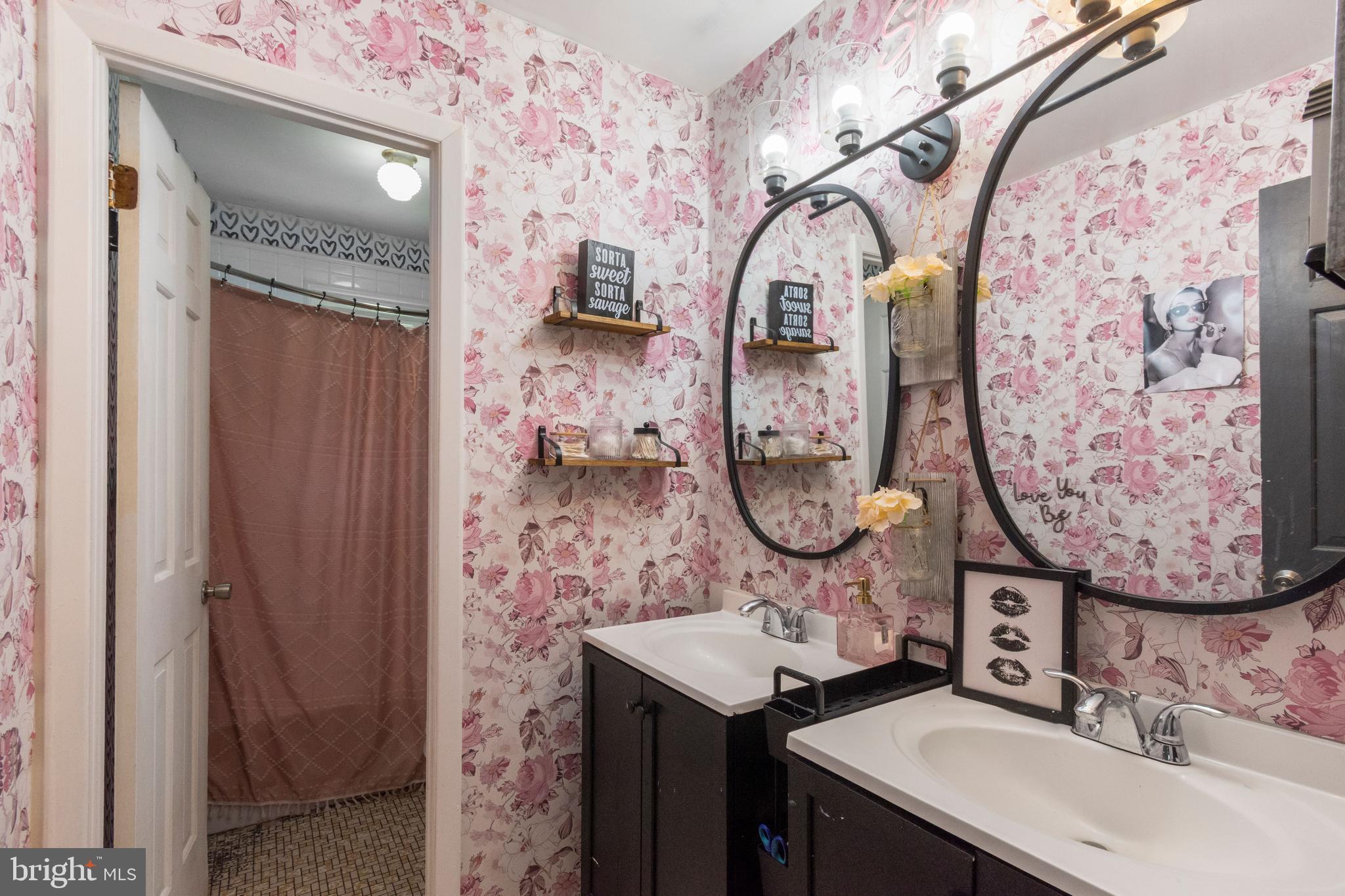 RIDGEVIEW ESTATES - Residential