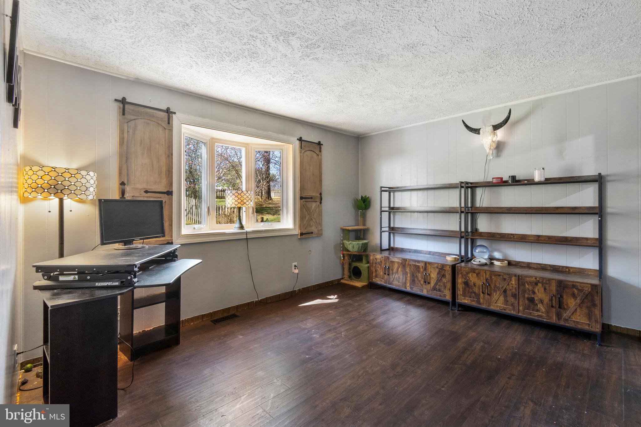 RIDGEVIEW ESTATES - Residential