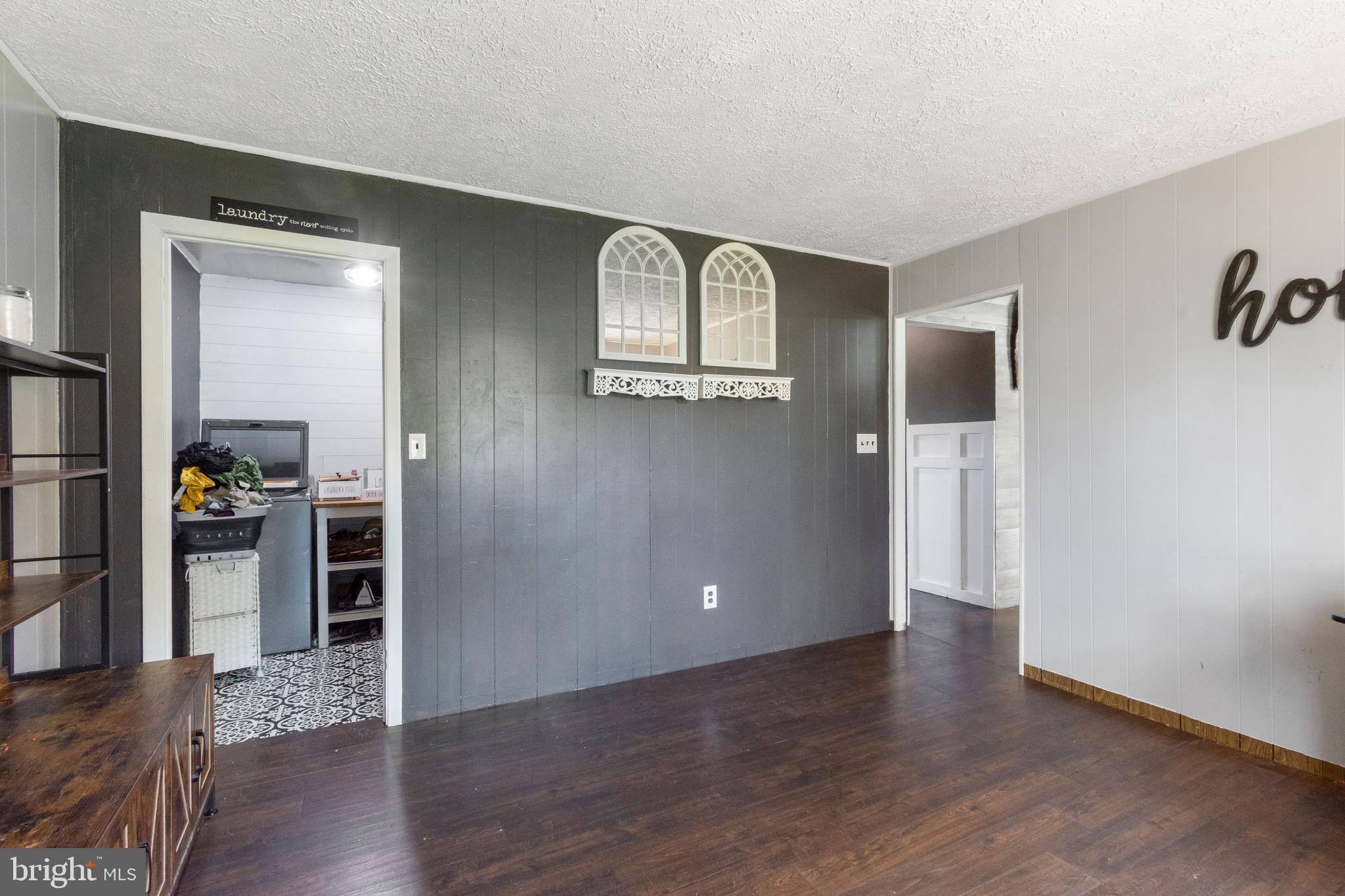 RIDGEVIEW ESTATES - Residential