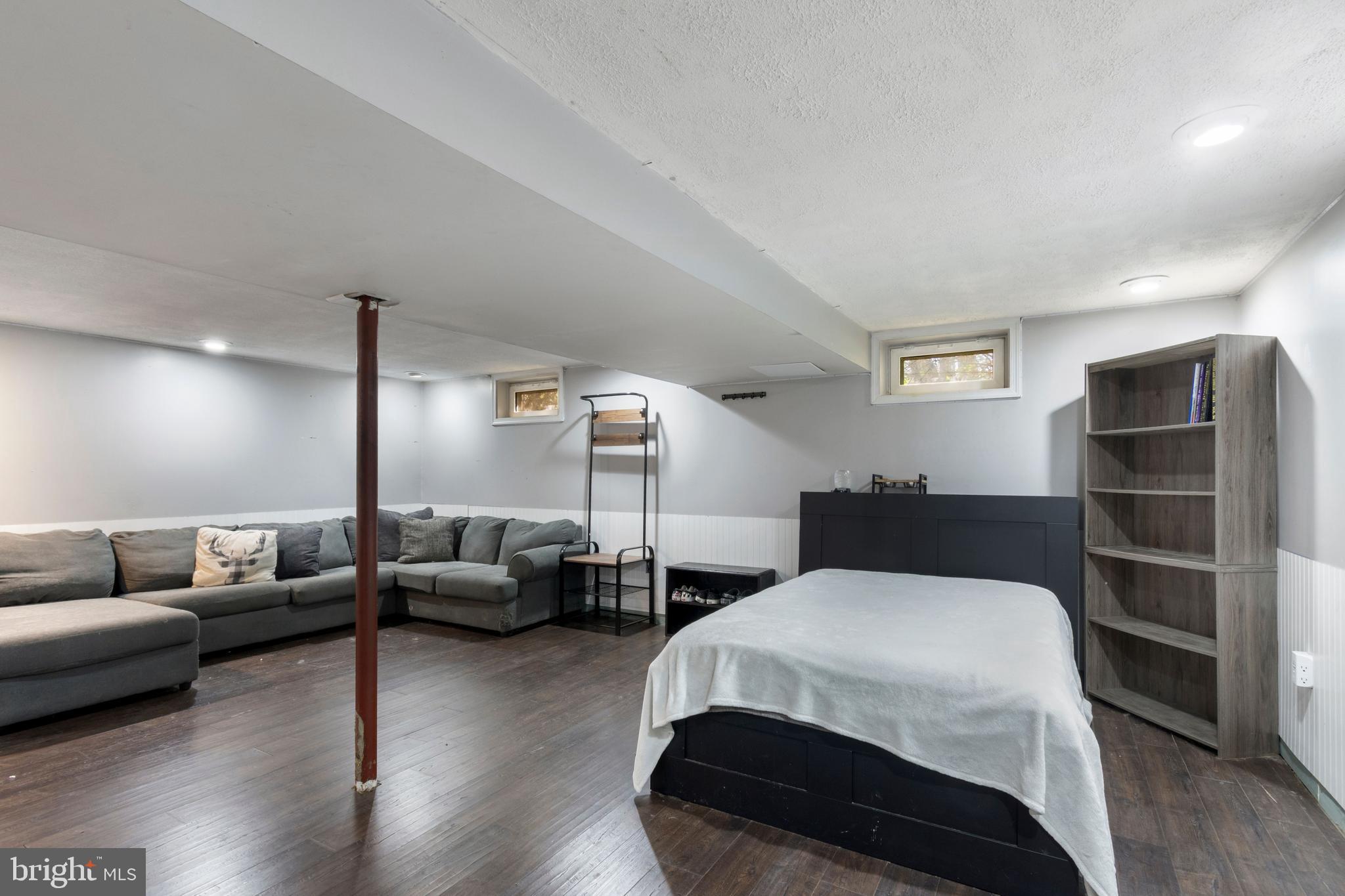 RIDGEVIEW ESTATES - Residential