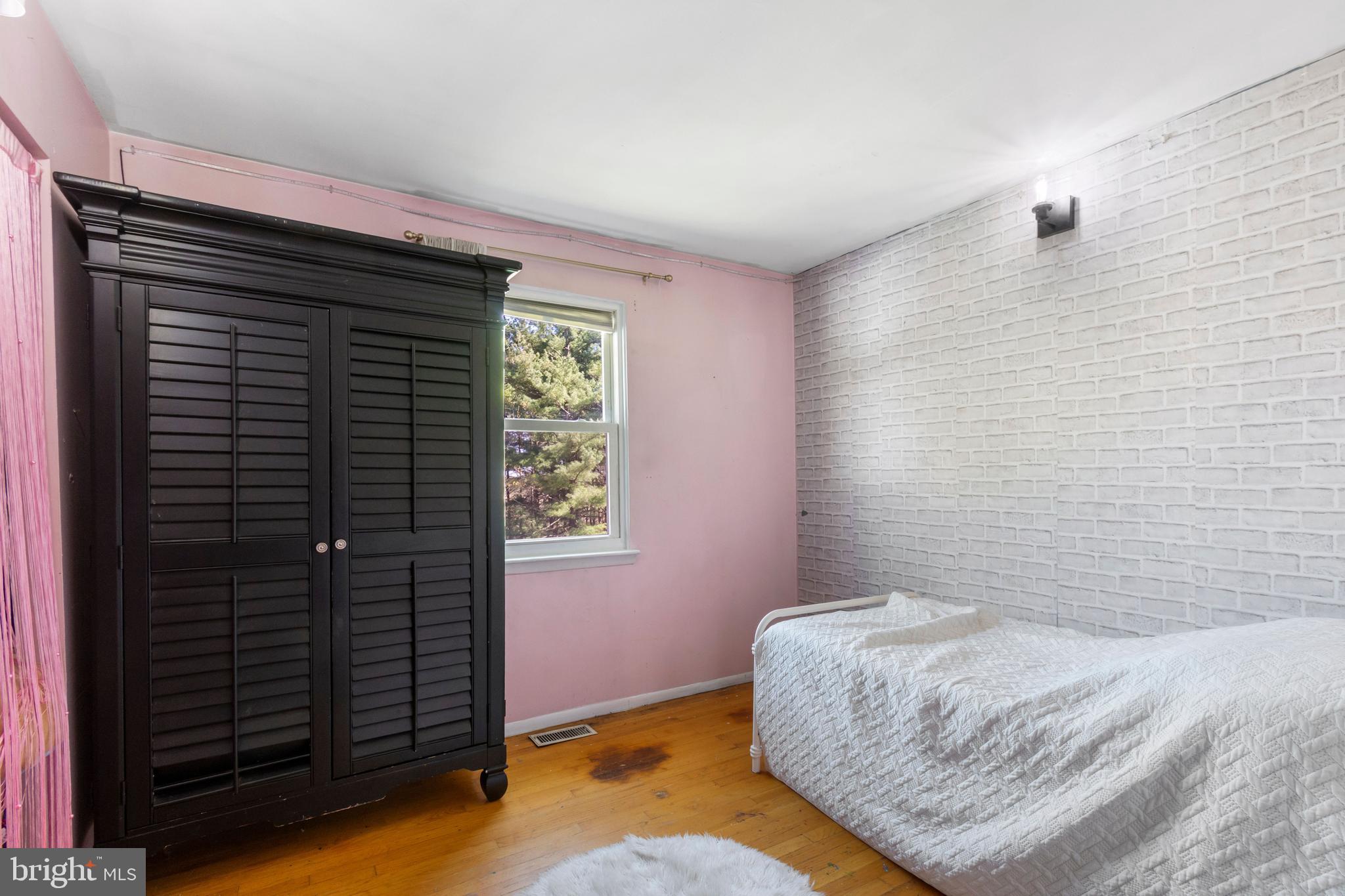 RIDGEVIEW ESTATES - Residential