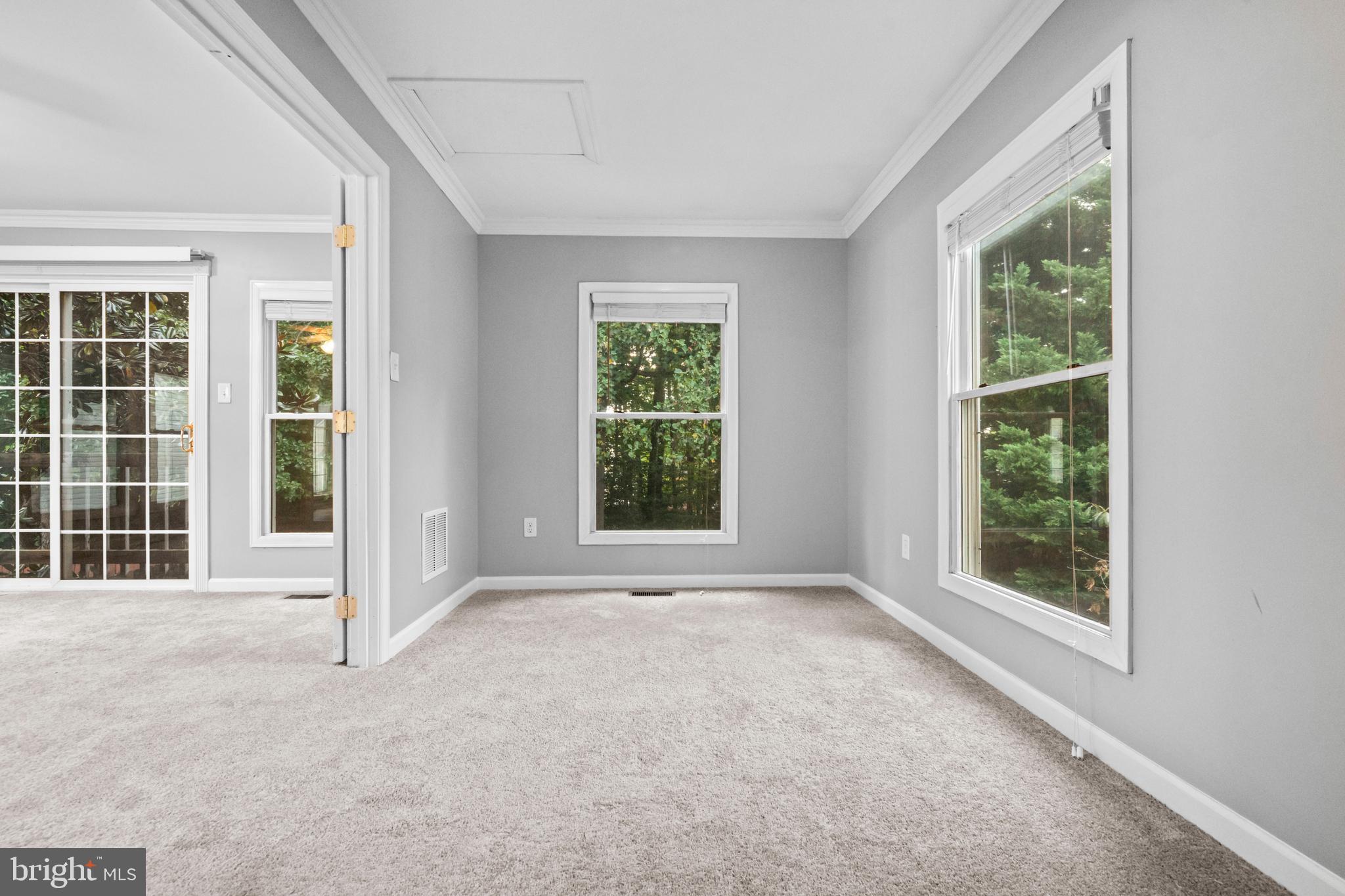 DEVON GREEN - Residential