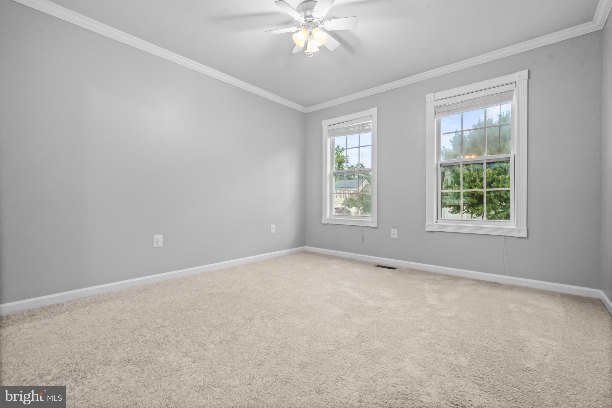 DEVON GREEN - Residential