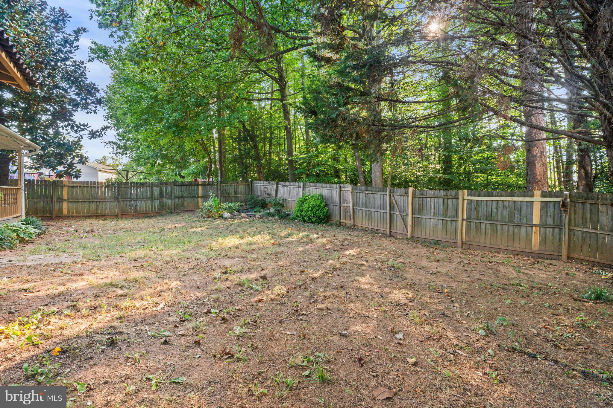 DEVON GREEN - Residential