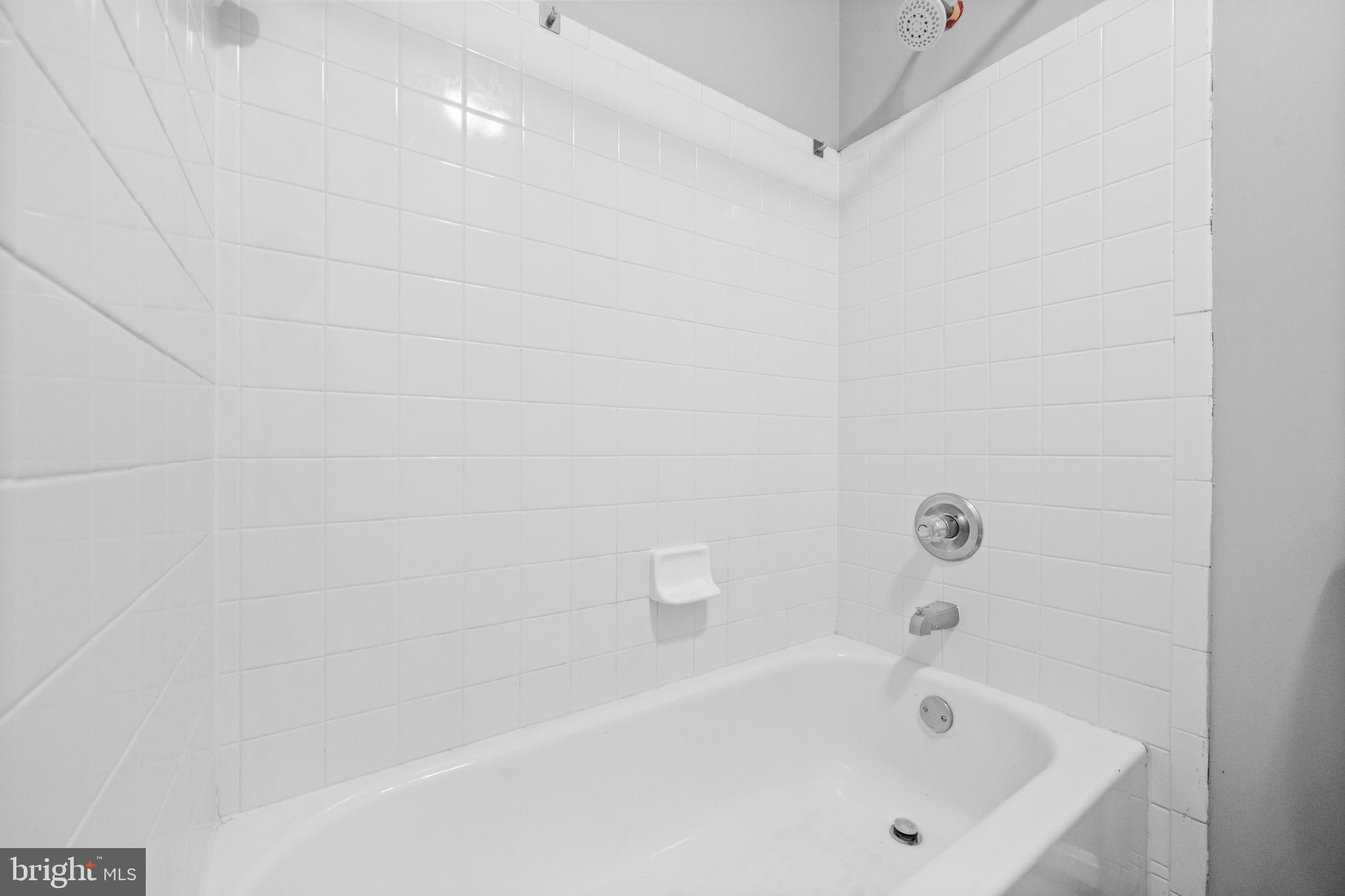 DEVON GREEN - Residential