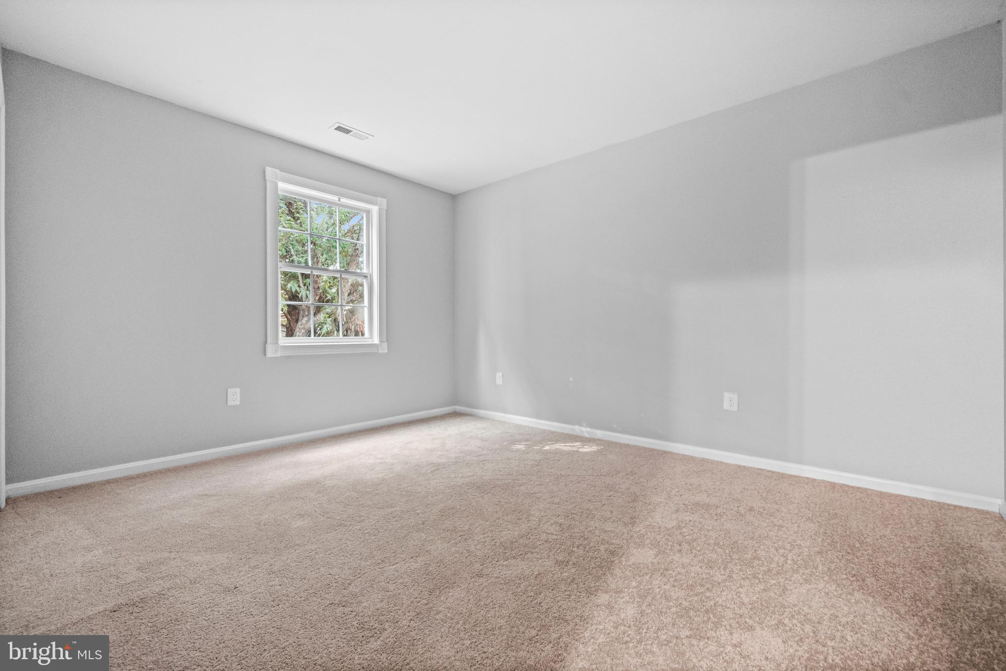 DEVON GREEN - Residential