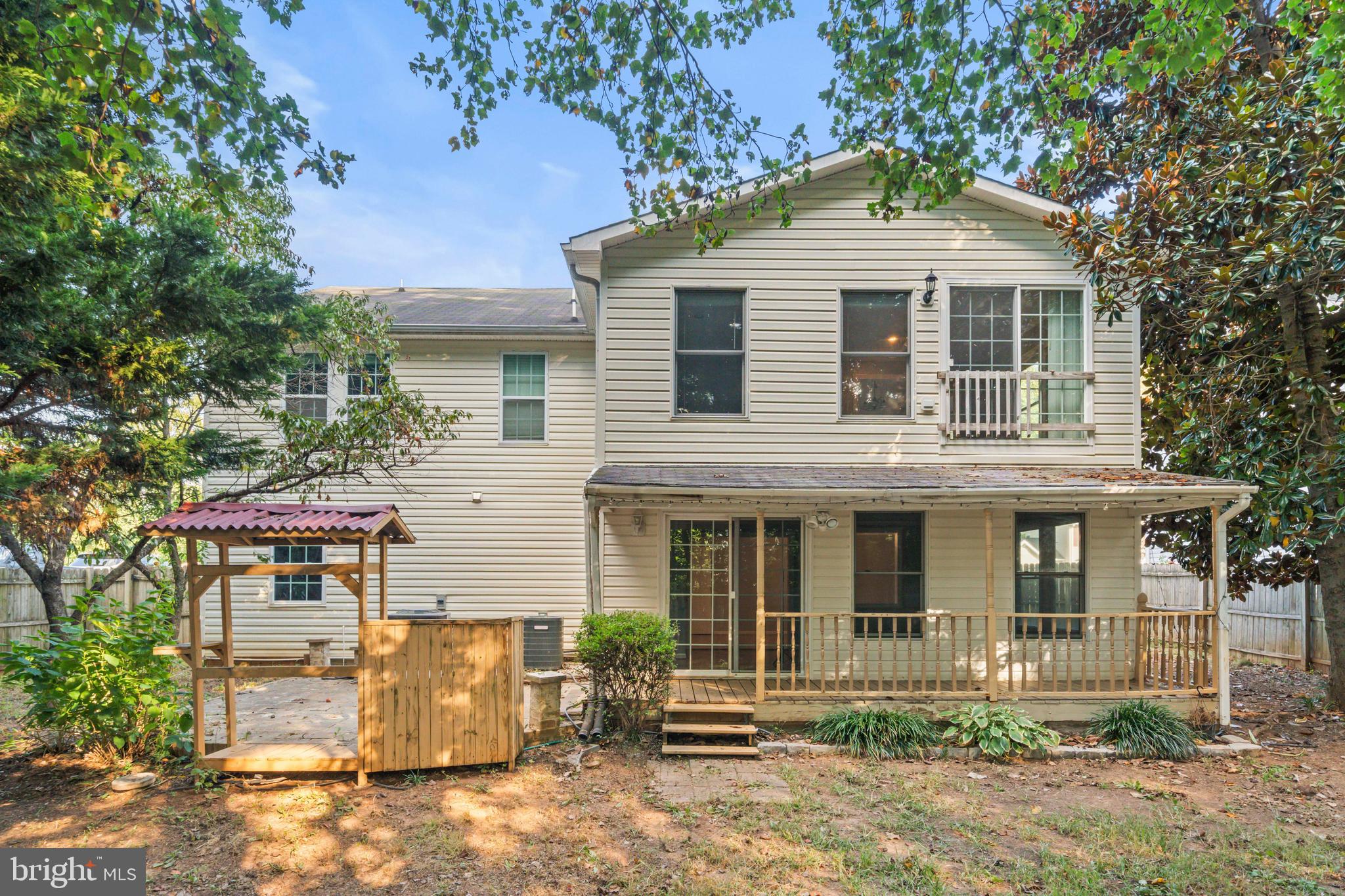 DEVON GREEN - Residential