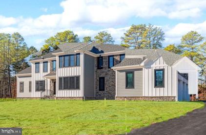 2 HAYSTACK COURT