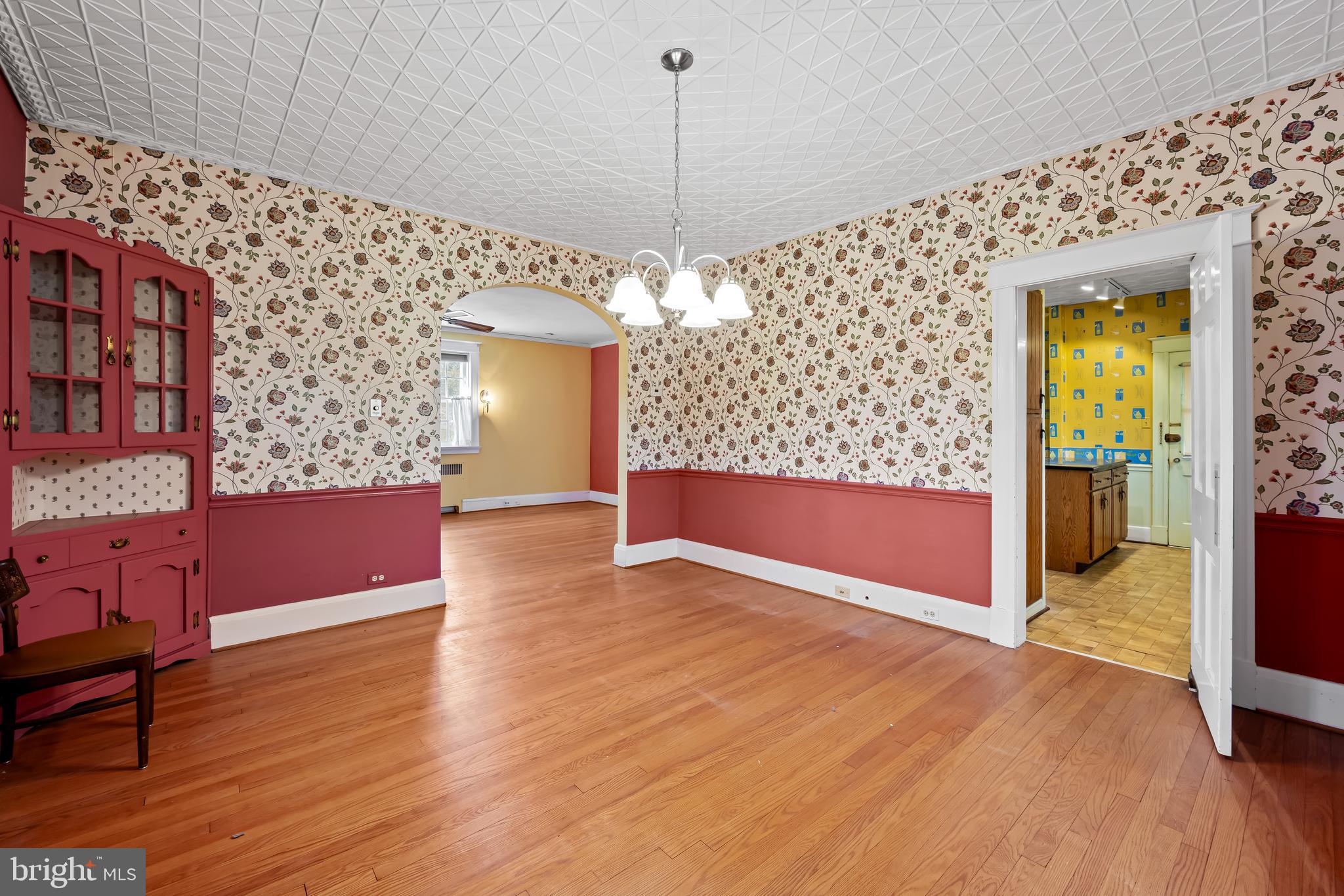 MOUNT WASHINGTON - Residential