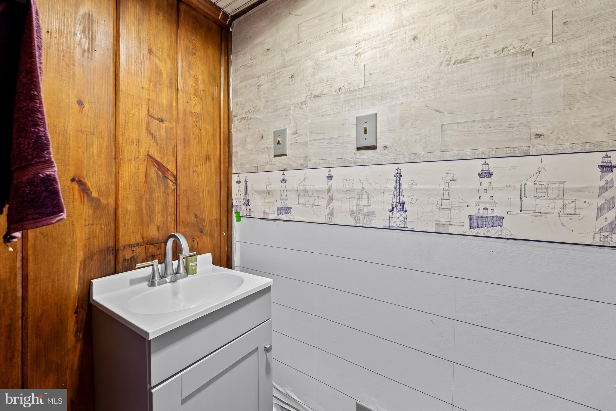 MOUNT WASHINGTON - Residential