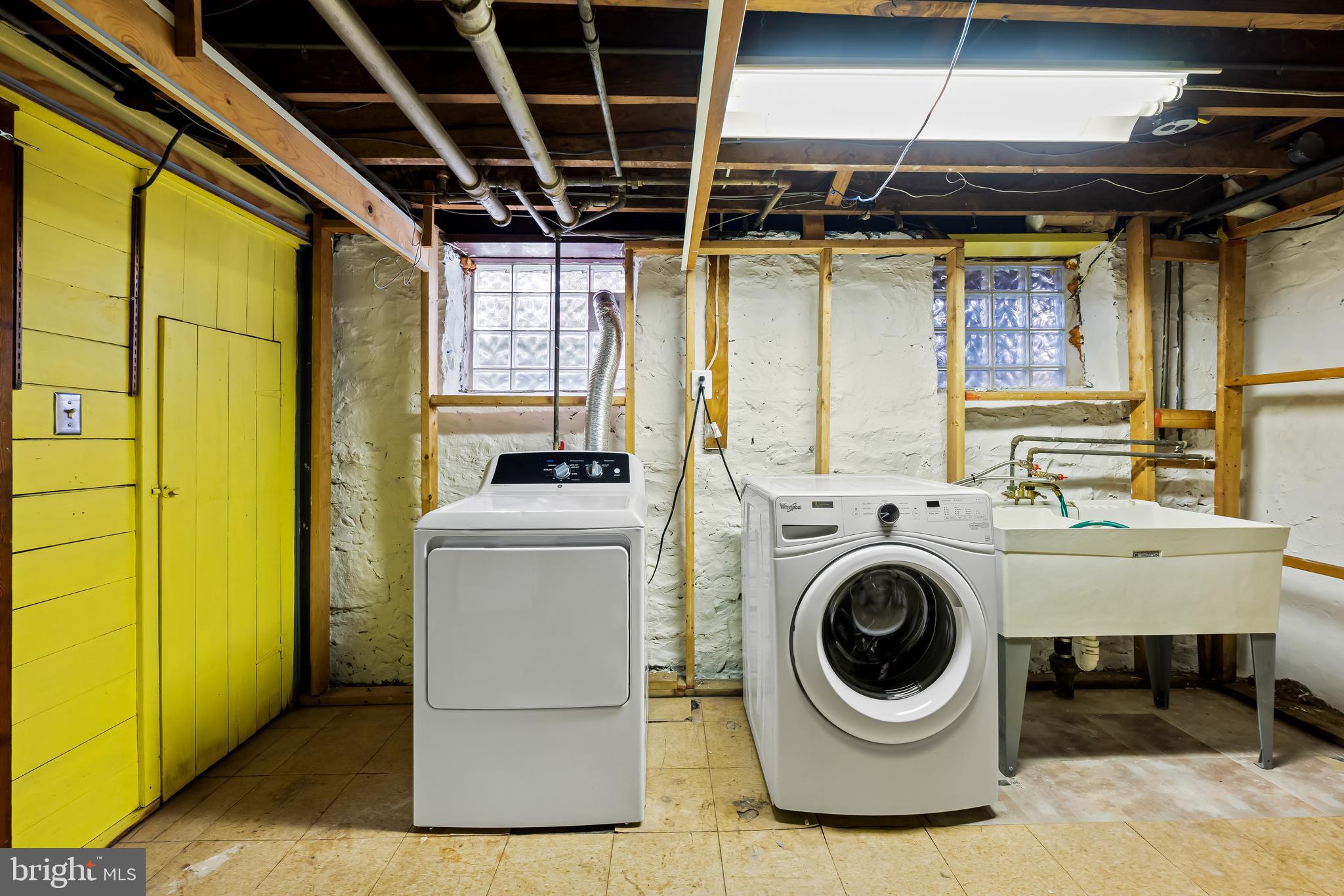 MOUNT WASHINGTON - Residential