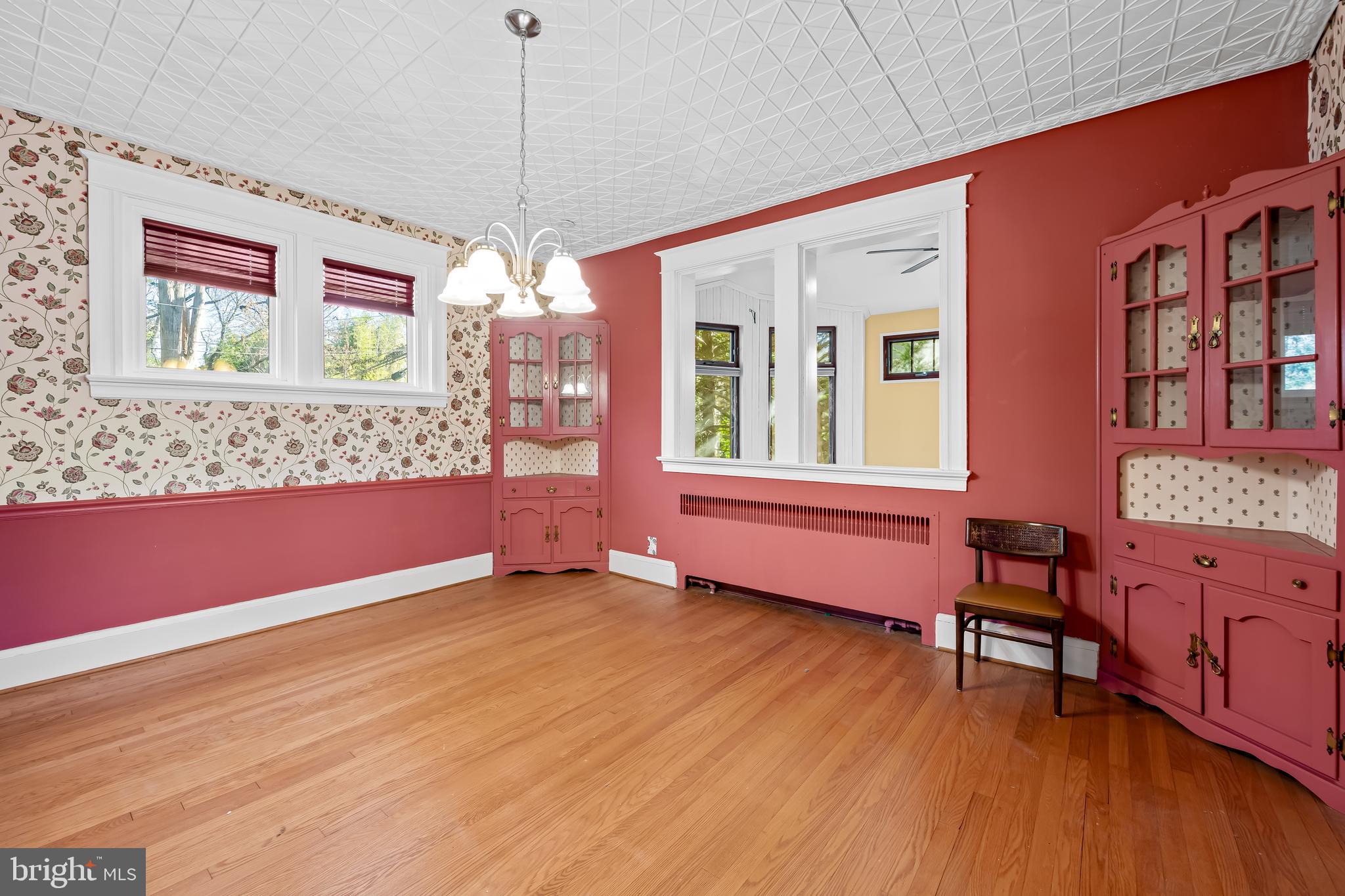 MOUNT WASHINGTON - Residential