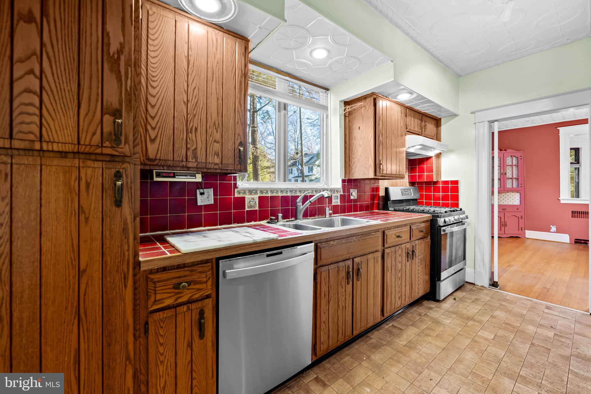 MOUNT WASHINGTON - Residential