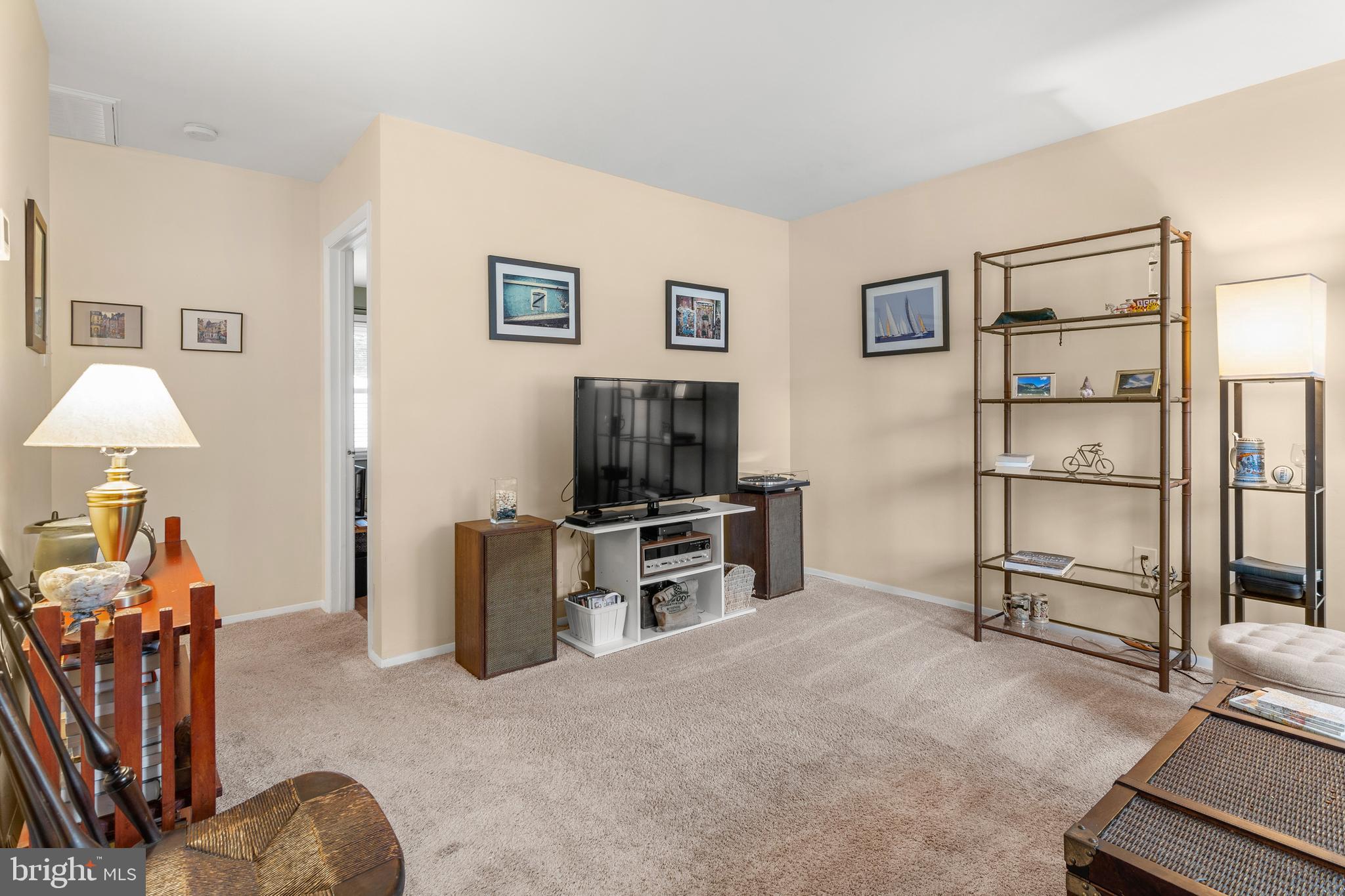 MAPLE RIDGE - Residential