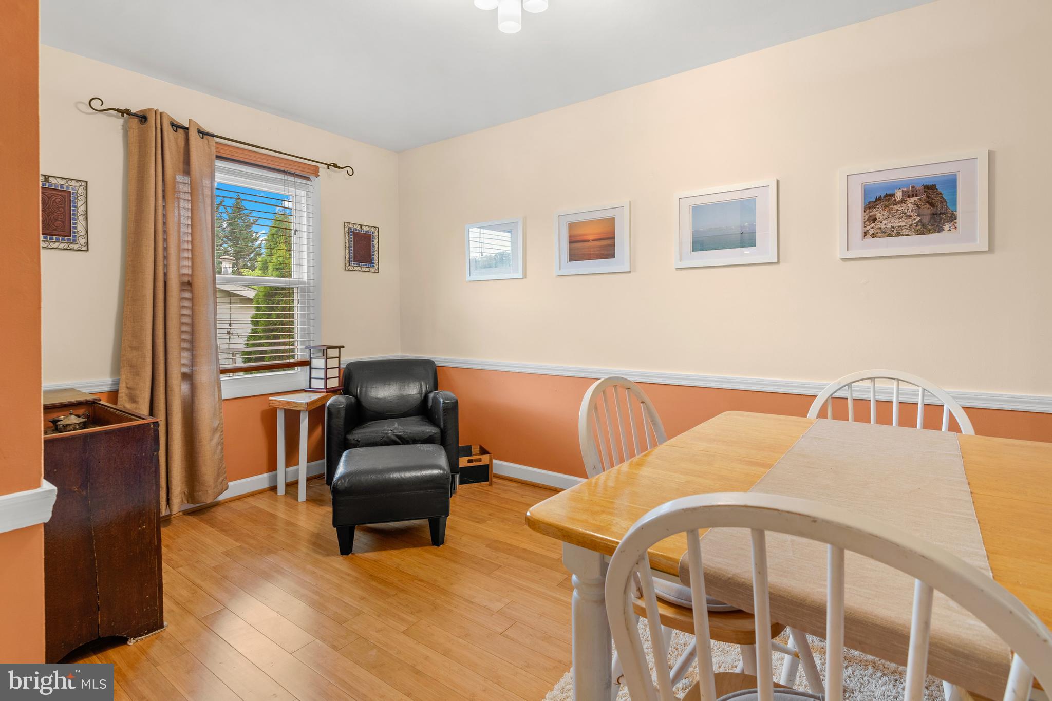 MAPLE RIDGE - Residential