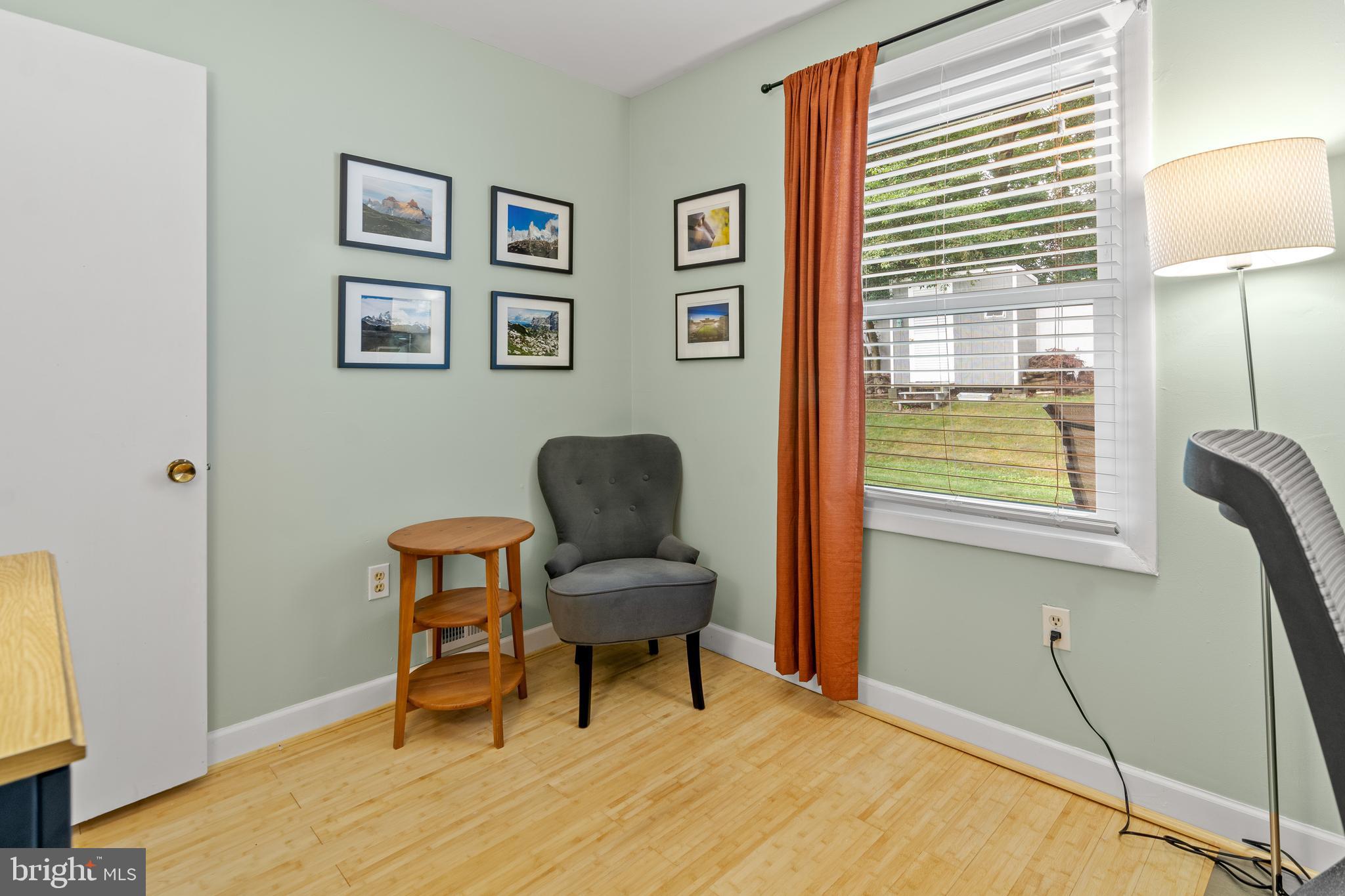 MAPLE RIDGE - Residential