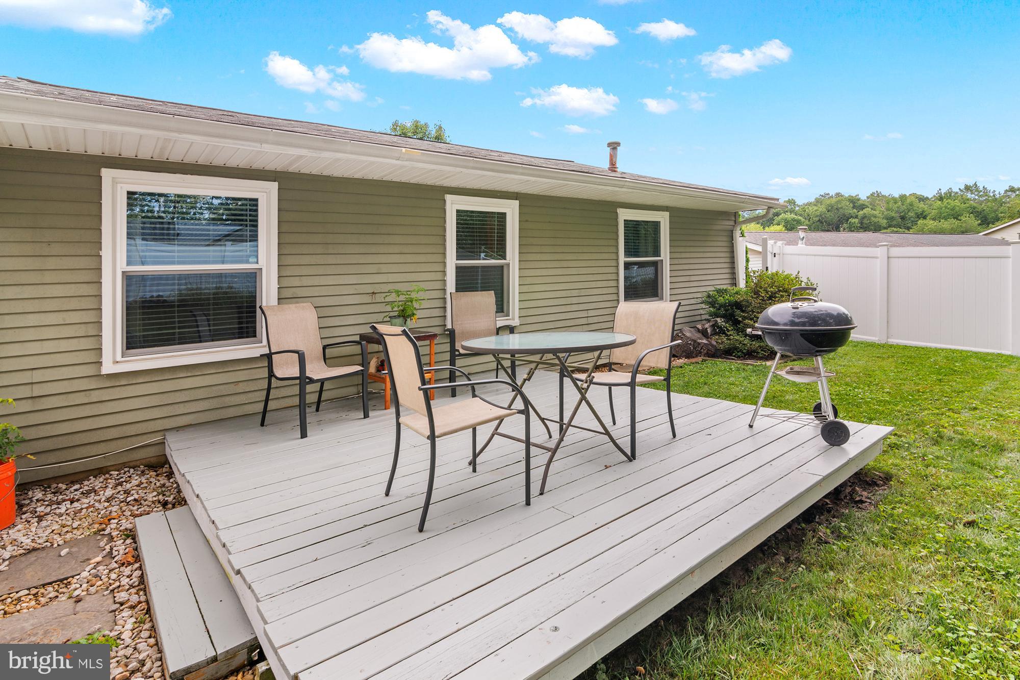 MAPLE RIDGE - Residential