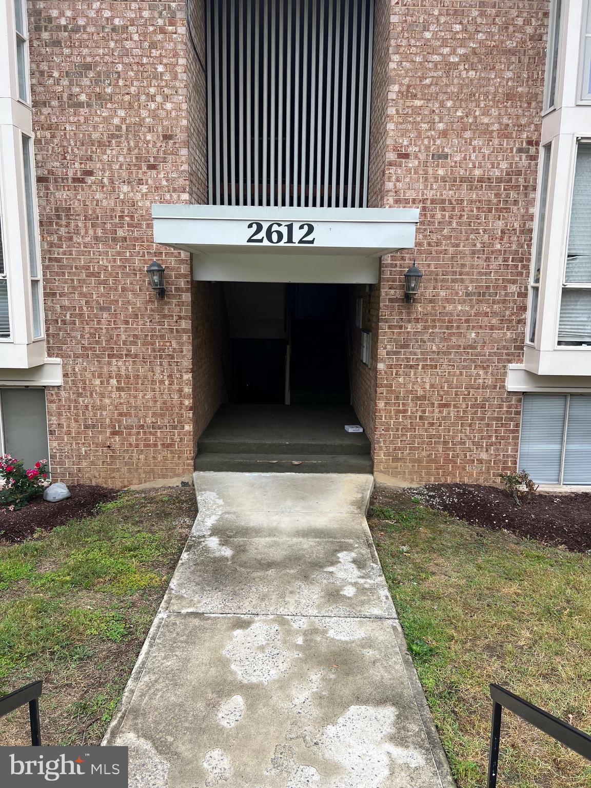 HUNTINGTON CLUB - Residential