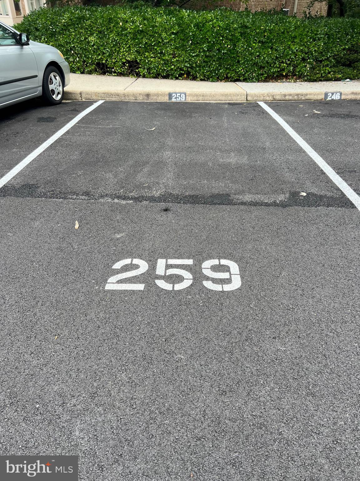 HUNTINGTON CLUB - Residential