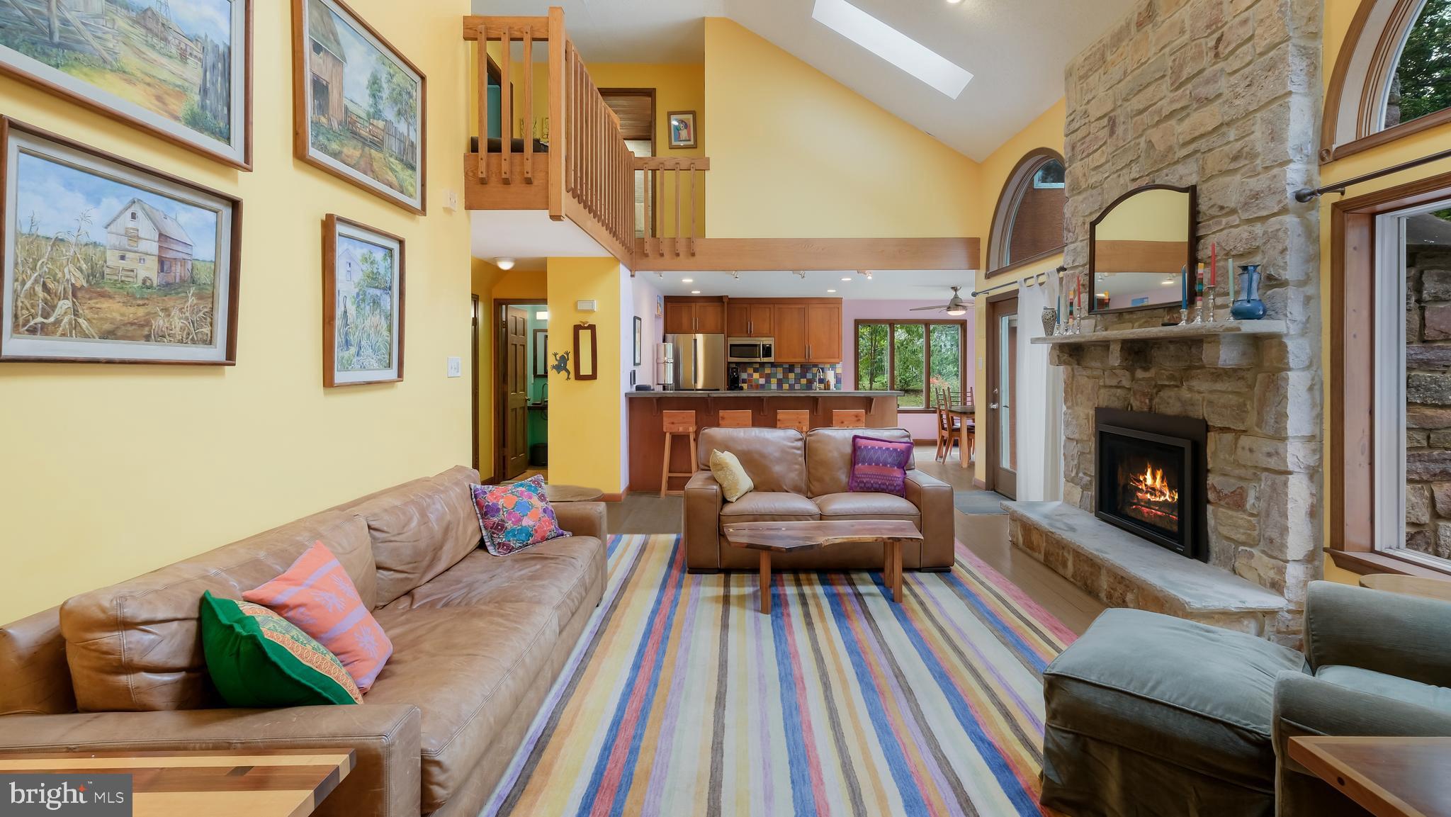 DOYLESTOWN HUNT - Residential