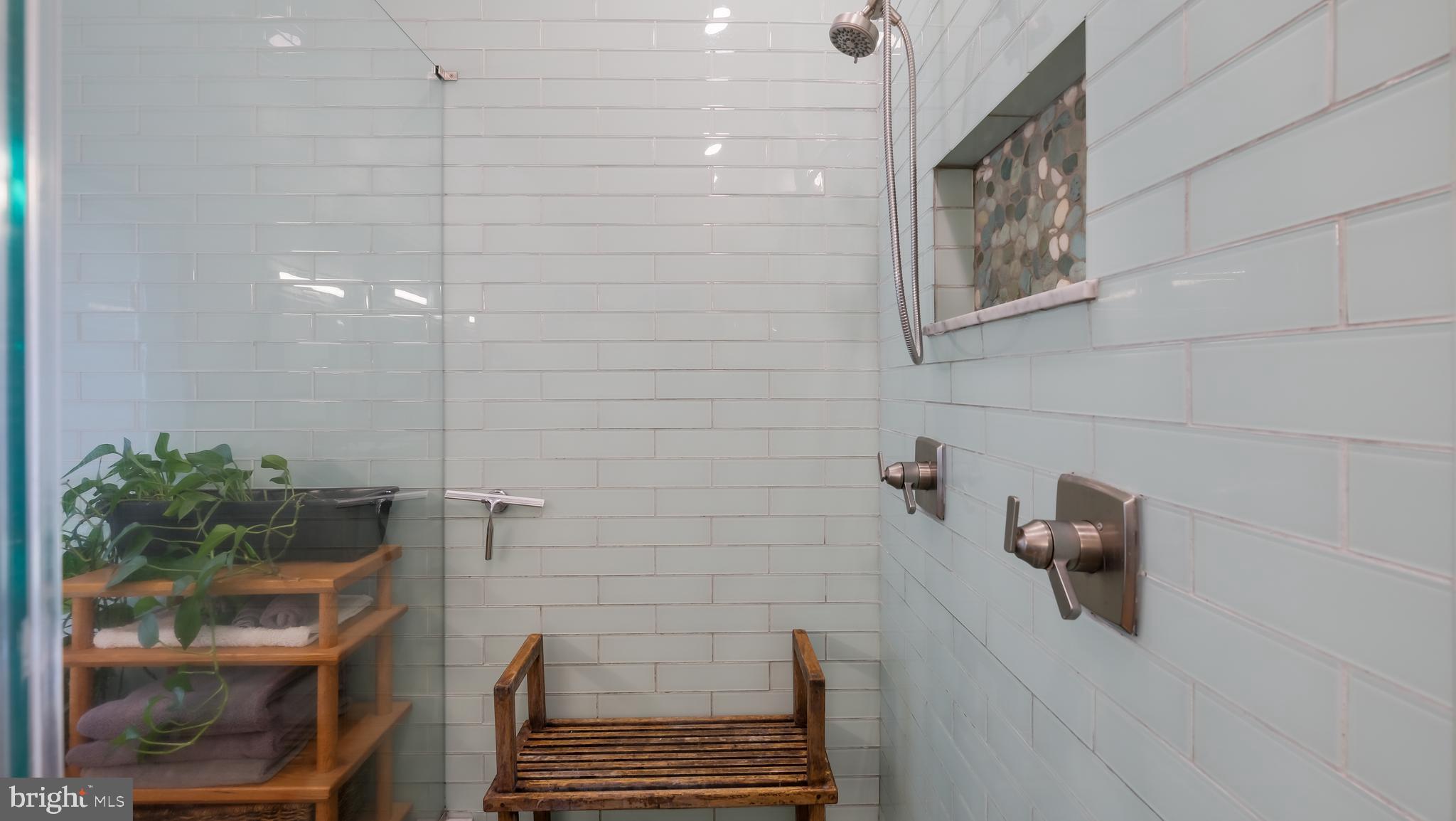 DOYLESTOWN HUNT - Residential