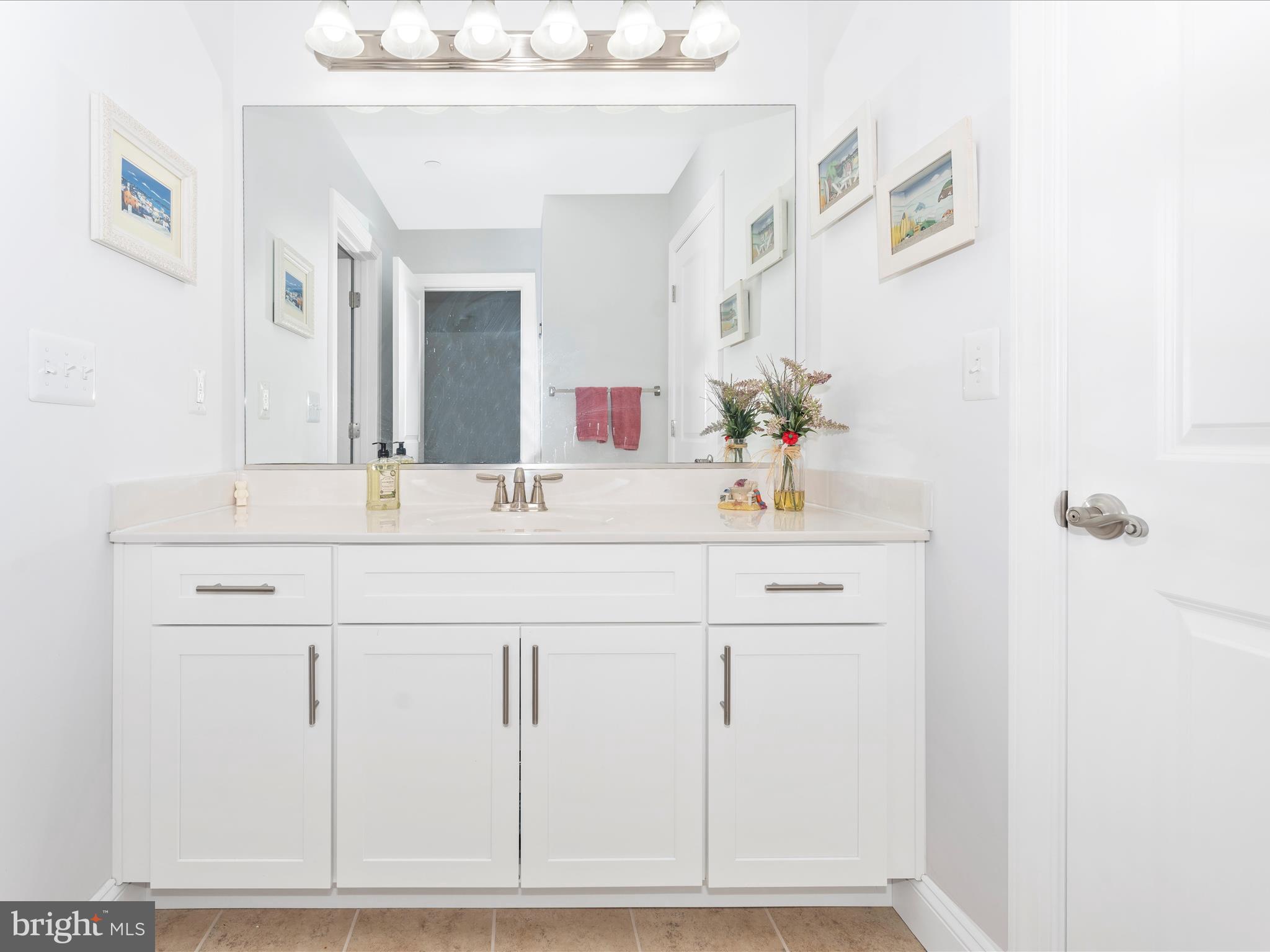 CHESTER RIVER BEACH - Residential