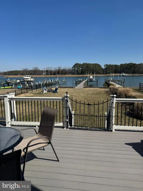 606 Chester River Beach Road, Grasonville, MD MLS: MDQA2012120