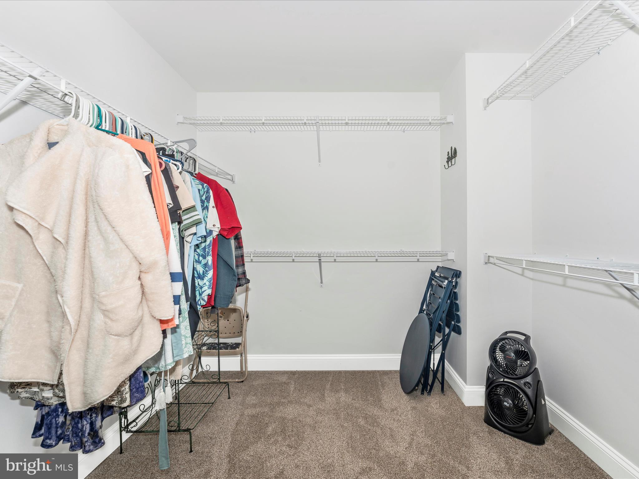 CHESTER RIVER BEACH - Residential