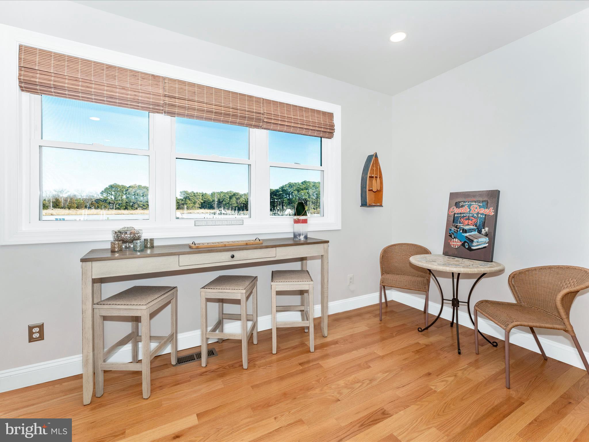 CHESTER RIVER BEACH - Residential