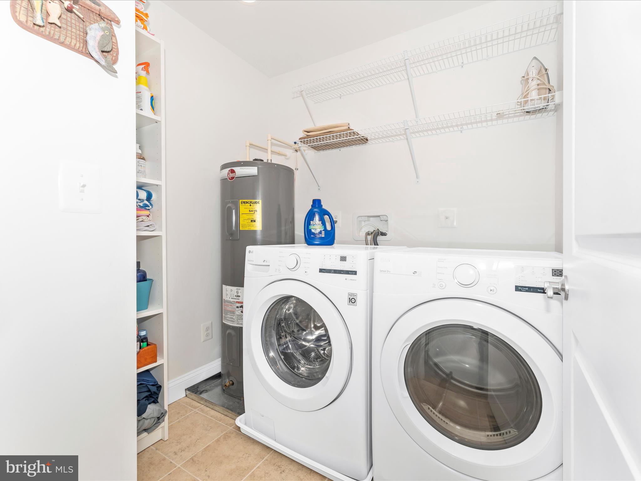 CHESTER RIVER BEACH - Residential