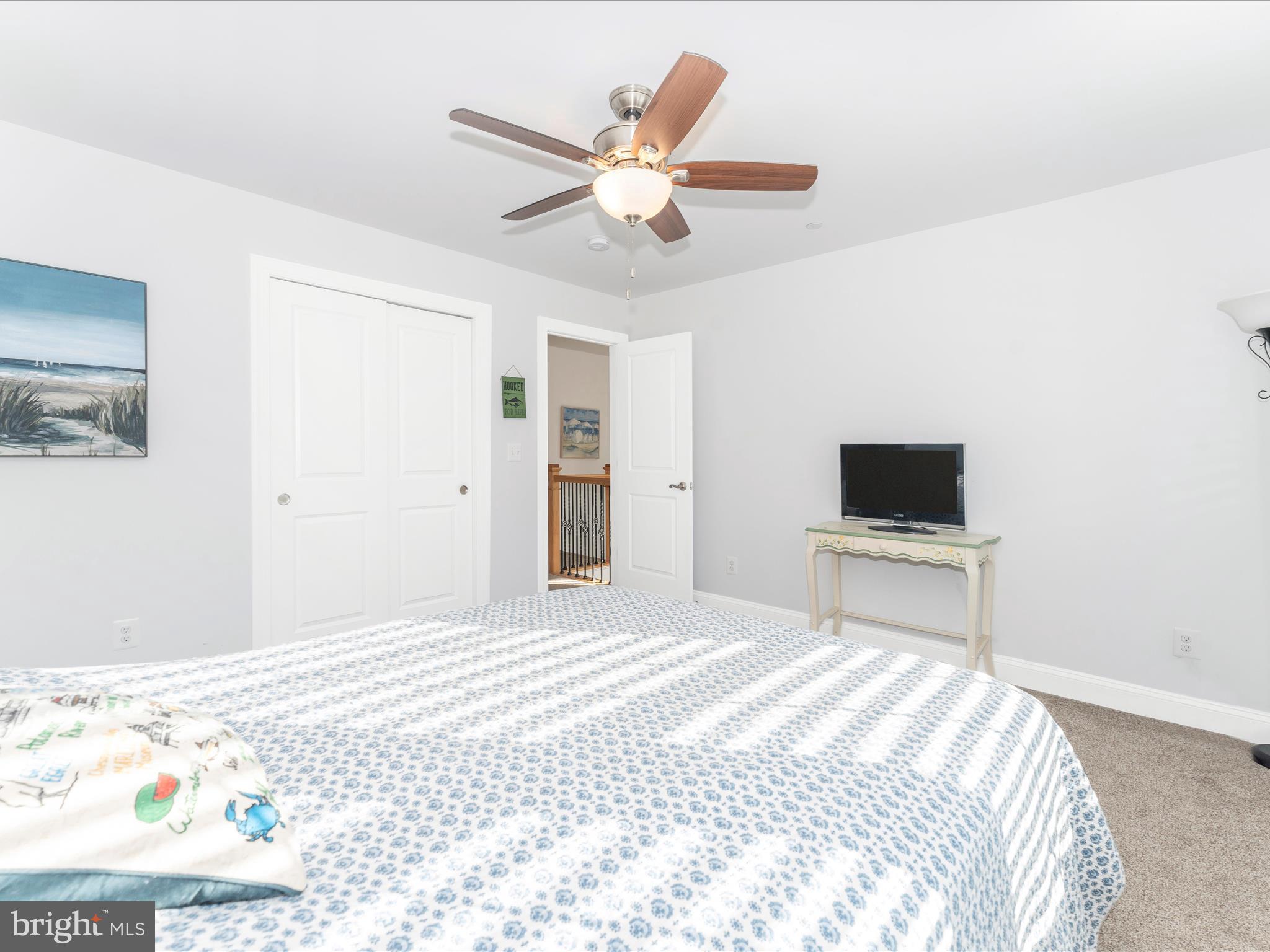 CHESTER RIVER BEACH - Residential