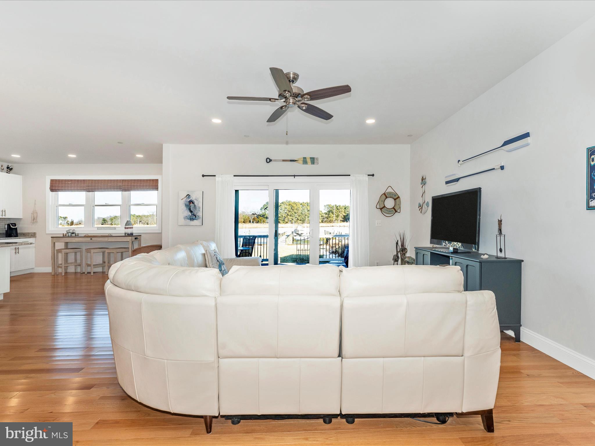 CHESTER RIVER BEACH - Residential