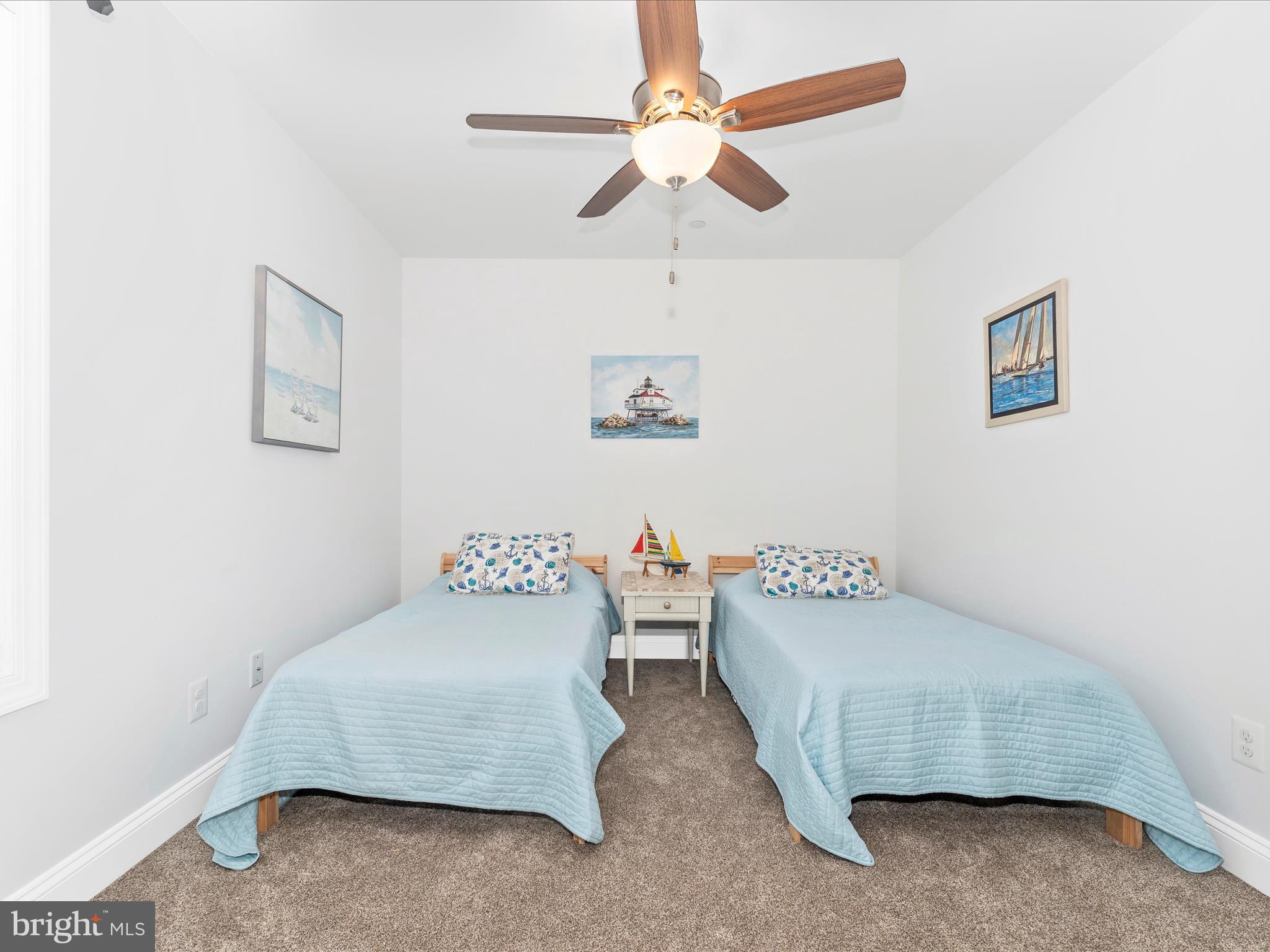 CHESTER RIVER BEACH - Residential