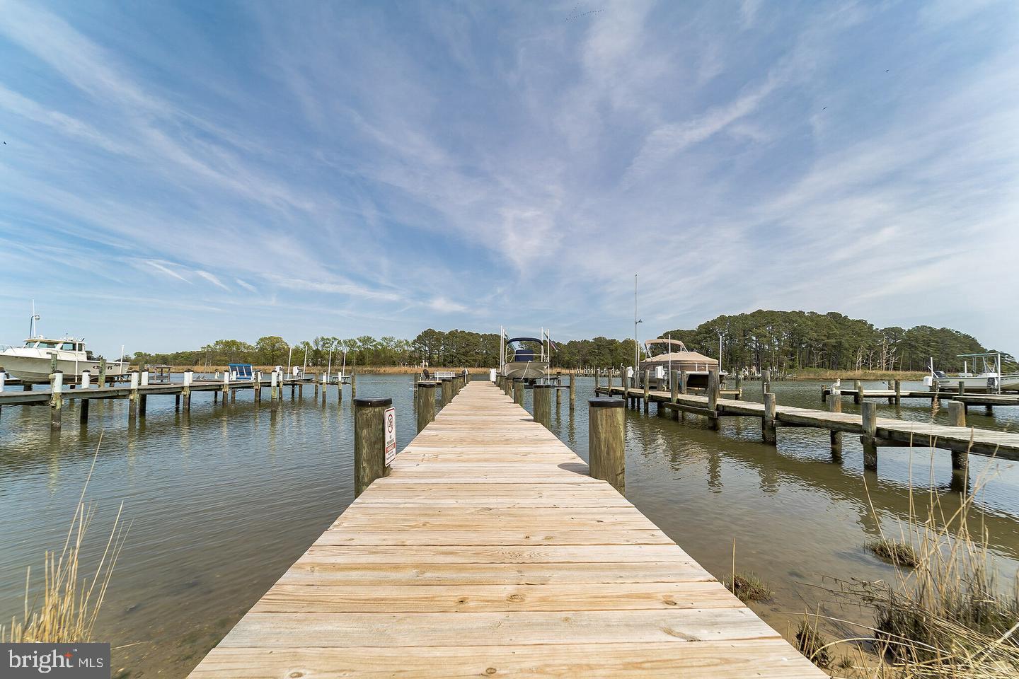 CHESTER RIVER BEACH - Residential