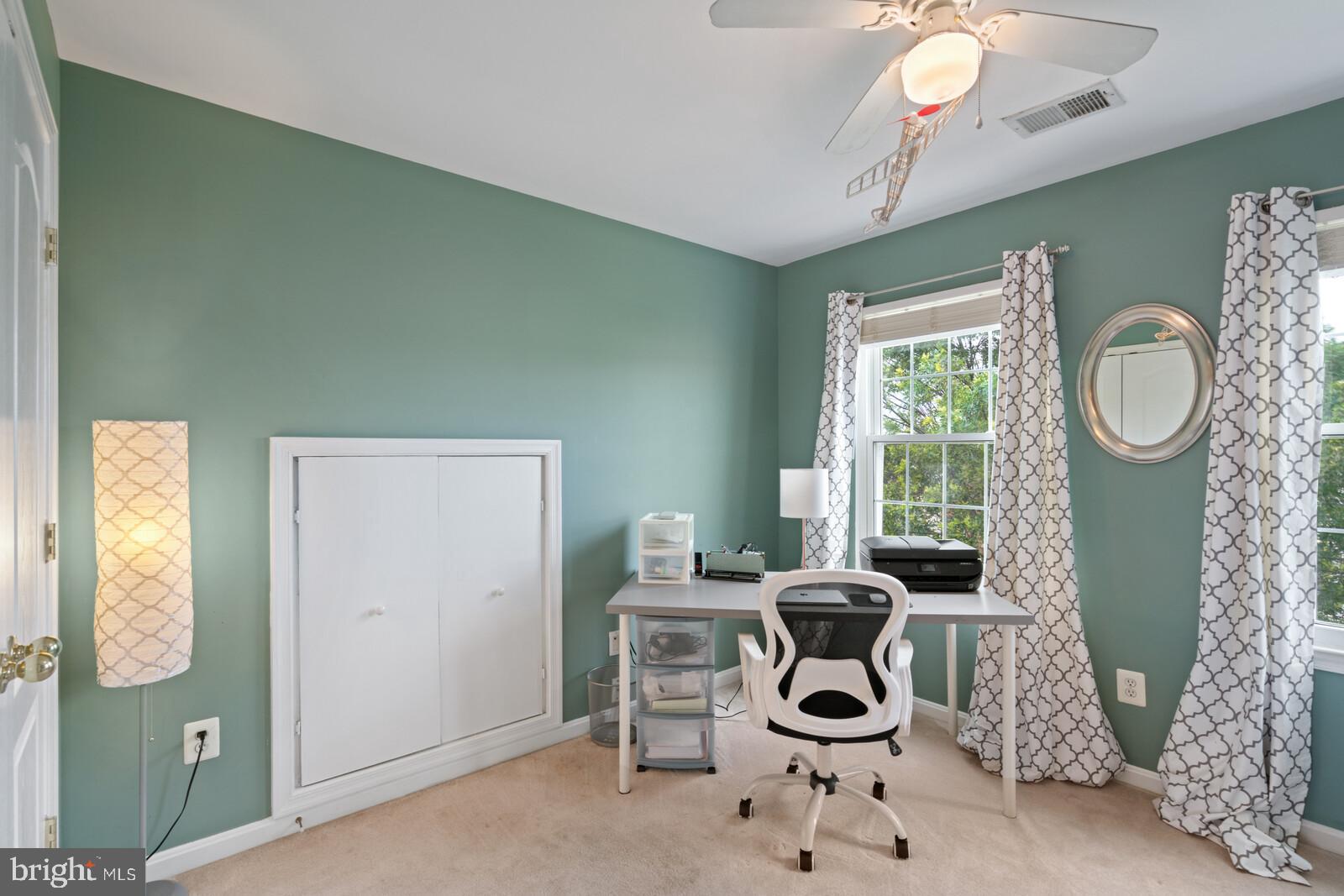 WOODLAND PARK - Residential