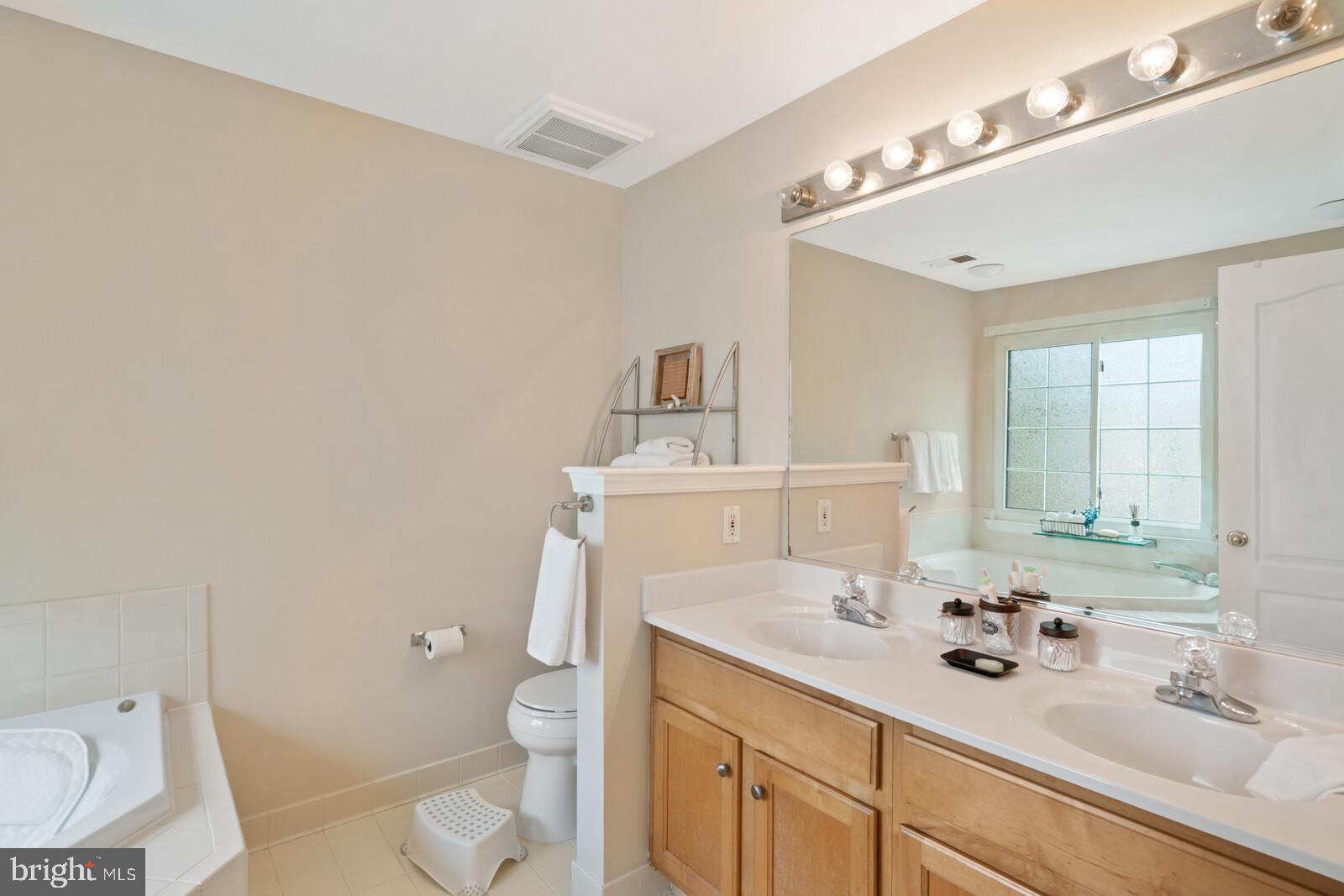 WOODLAND PARK - Residential