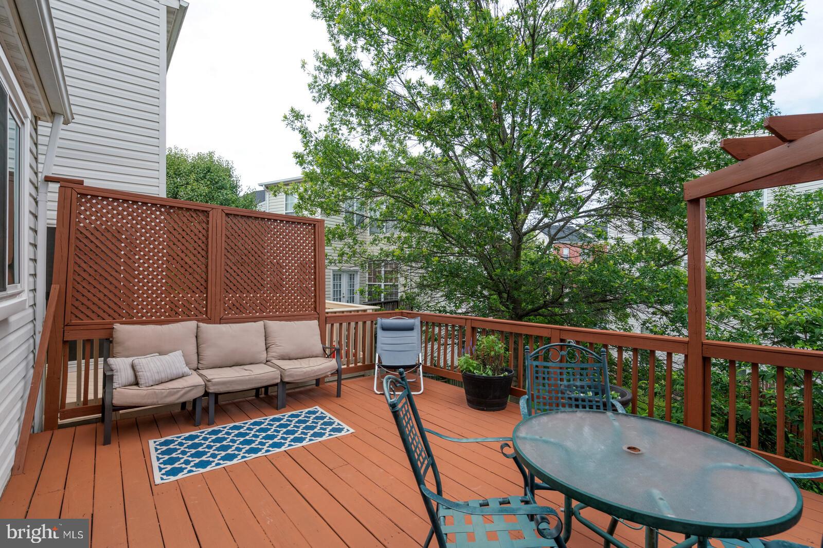 WOODLAND PARK - Residential