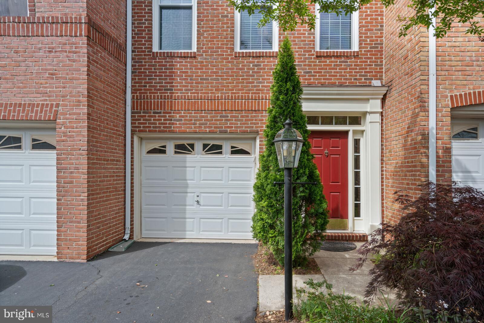 WOODLAND PARK - Residential