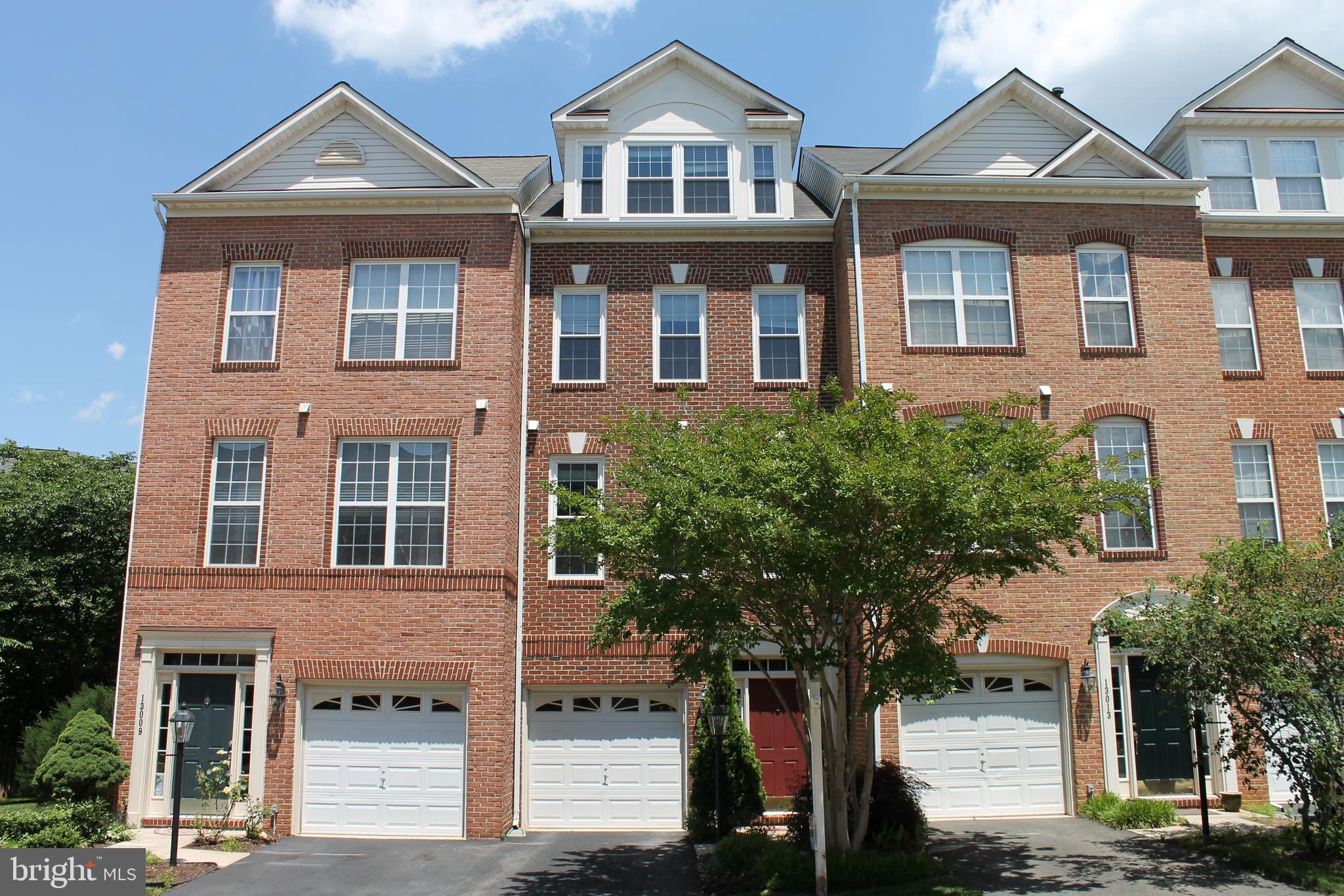 WOODLAND PARK - Residential