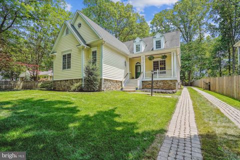 116 OAK STREET SW VIENNA VA 22180