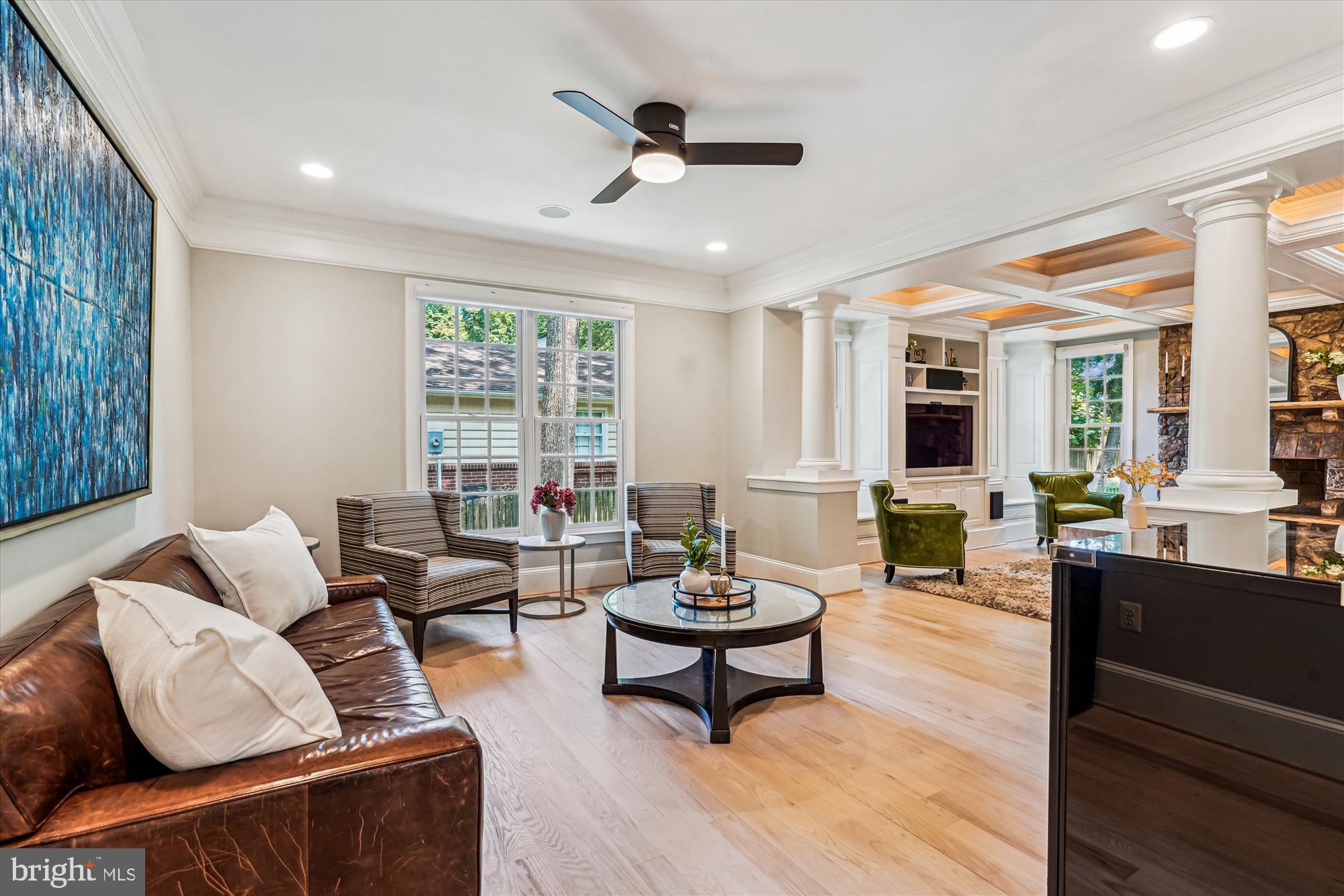 KINGCREST - Residential