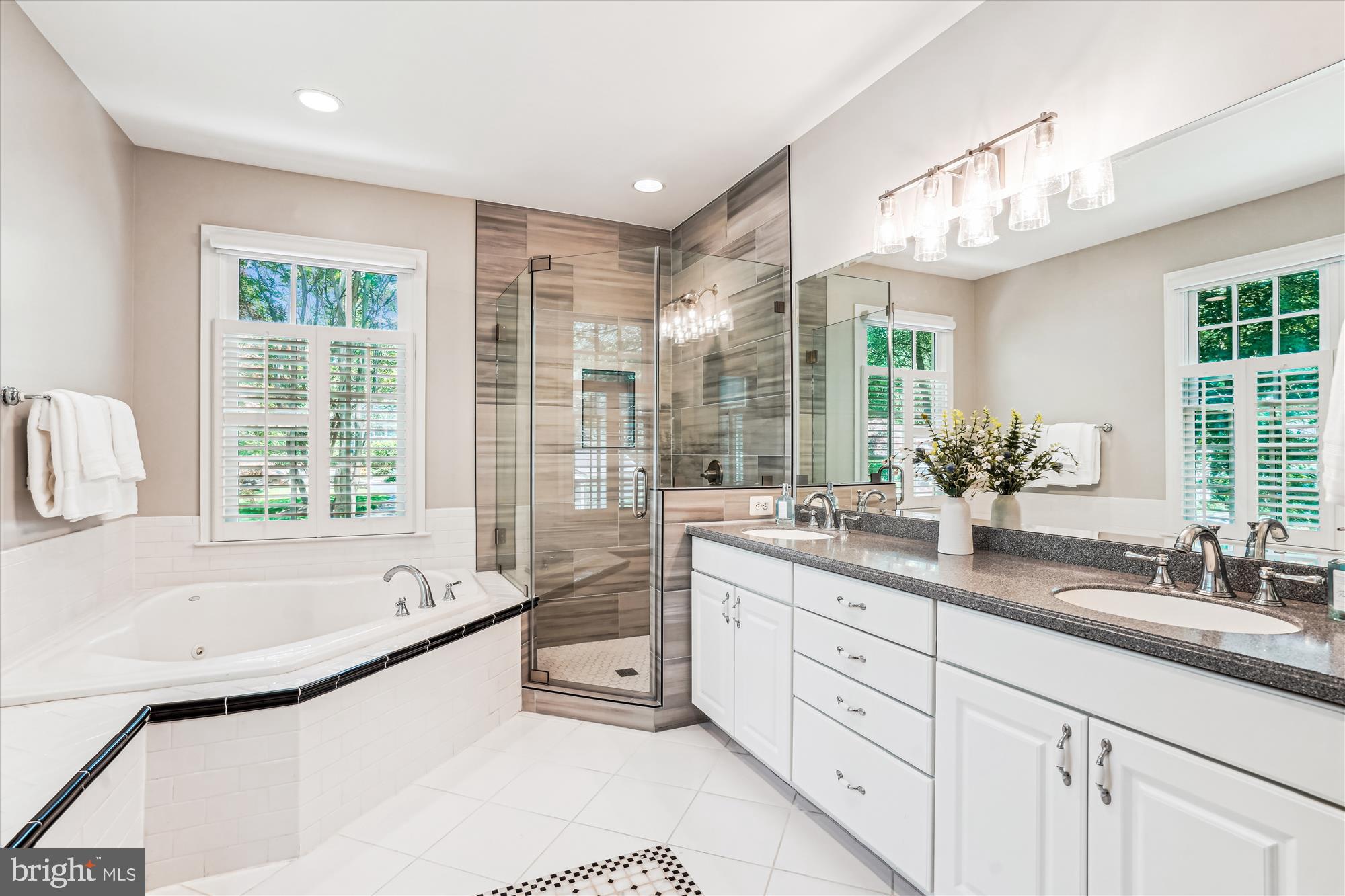 KINGCREST - Residential