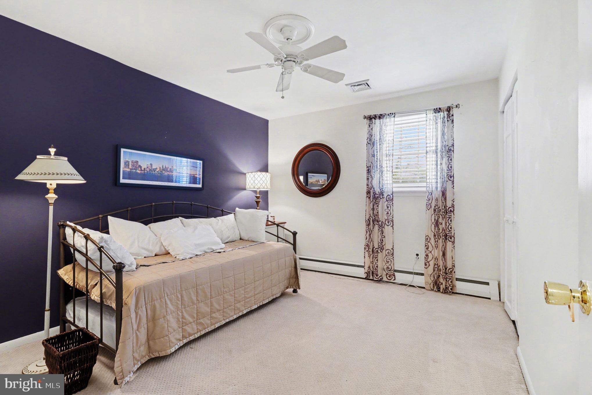 MAPLE HILL FARM - Residential