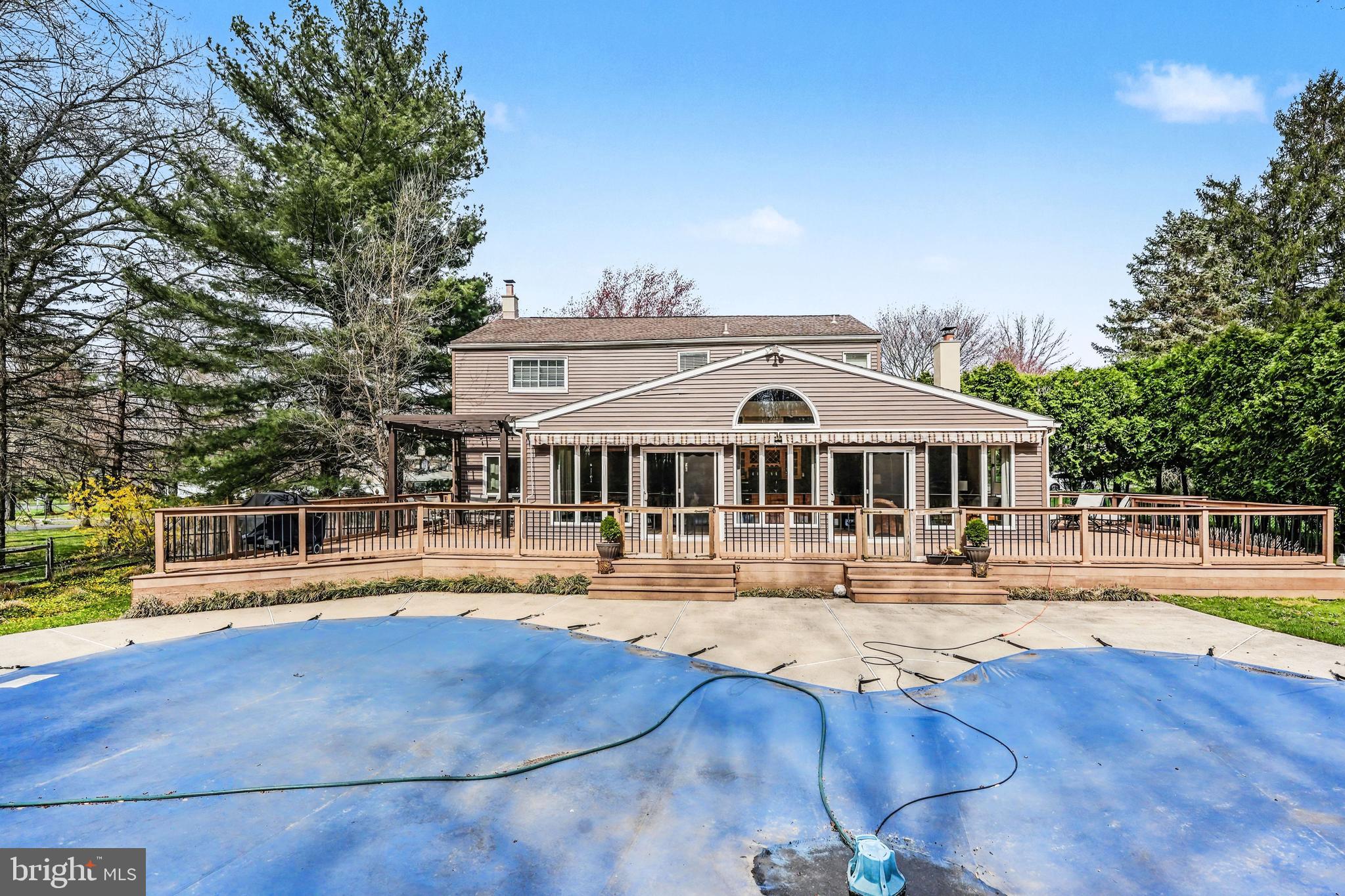 MAPLE HILL FARM - Residential